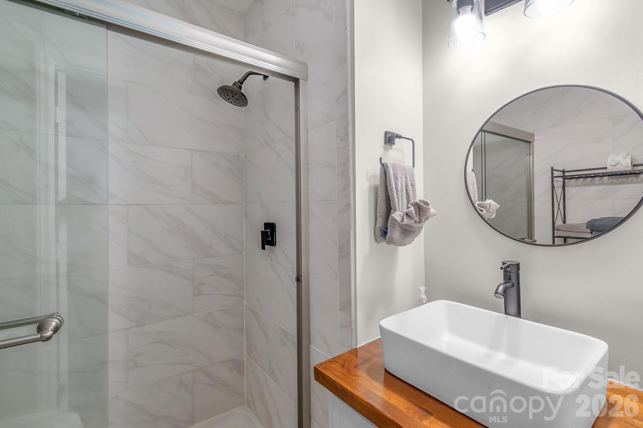 5812 Rock Hollow Drive — Charlotte