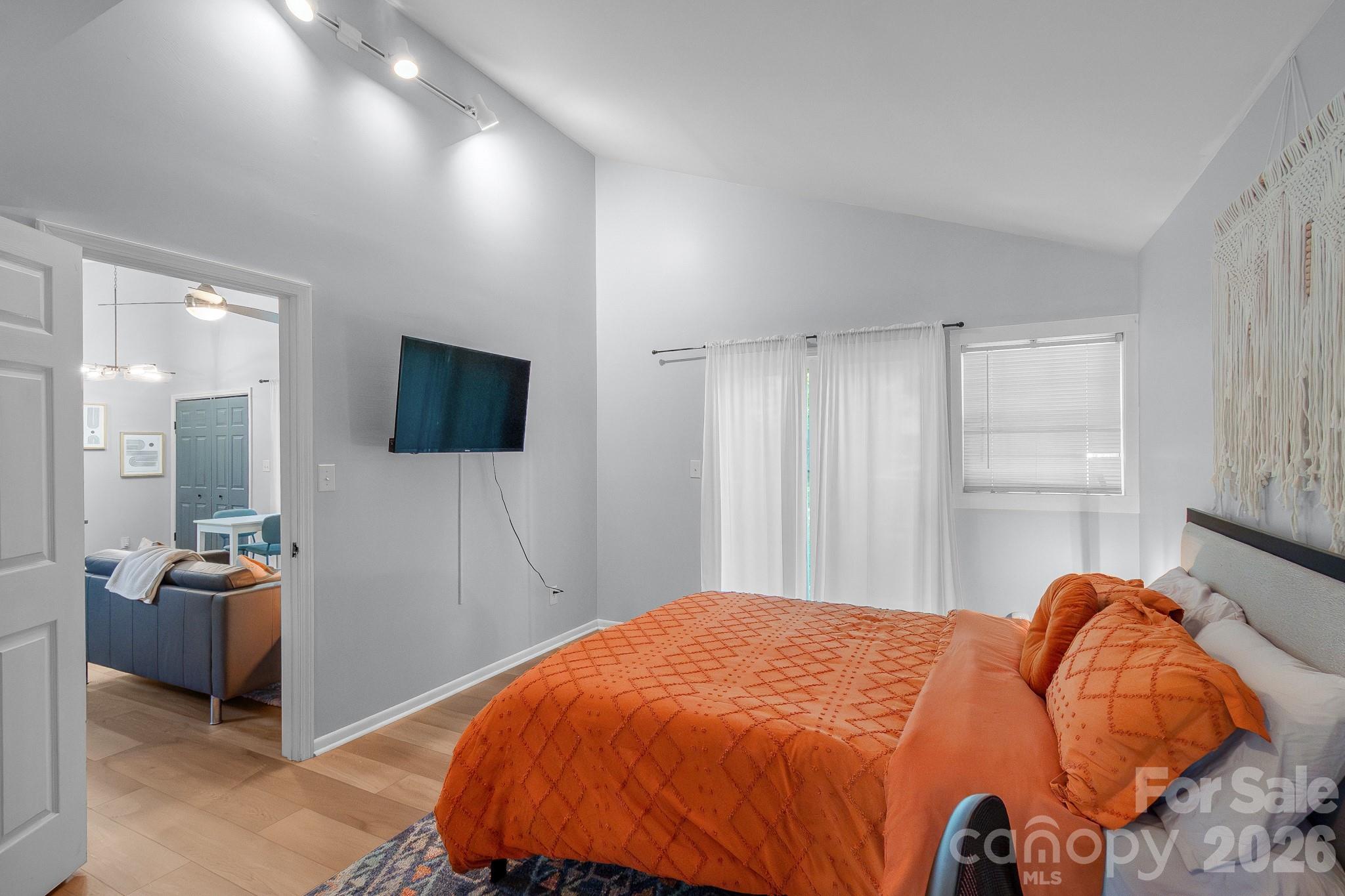 5812 Rock Hollow Drive — Charlotte