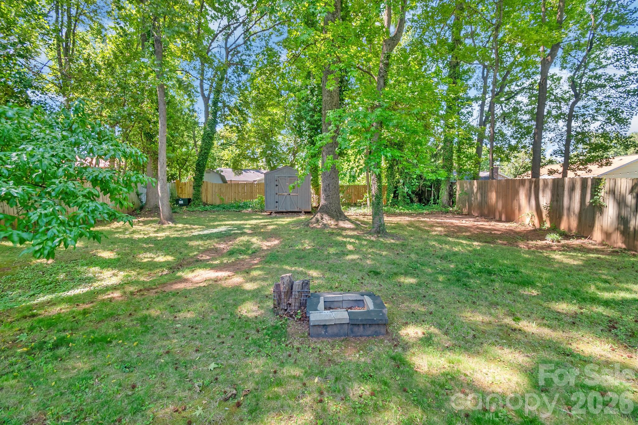 5812 Rock Hollow Drive — Charlotte