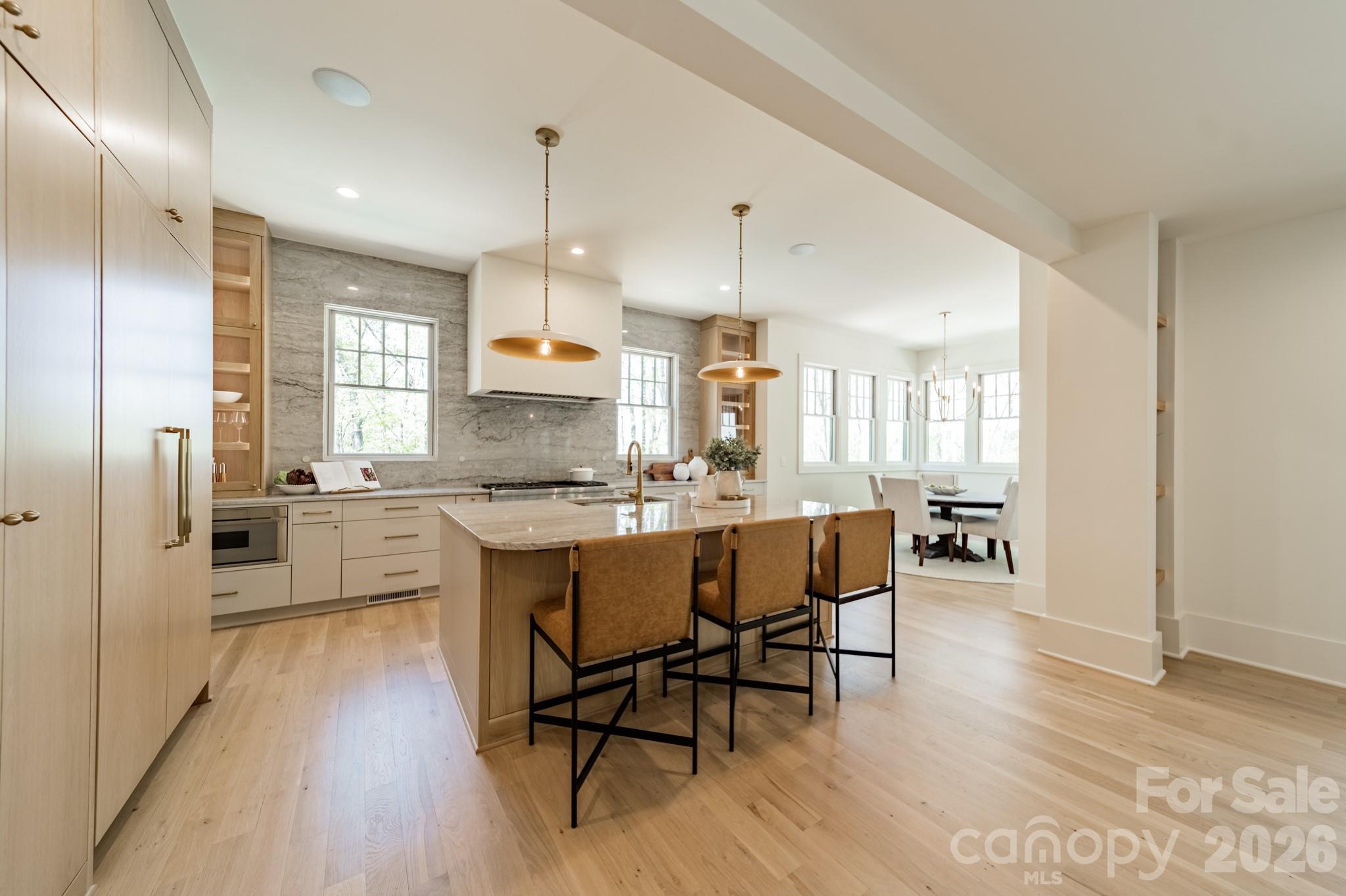 1052 Ventosa Drive — Denver