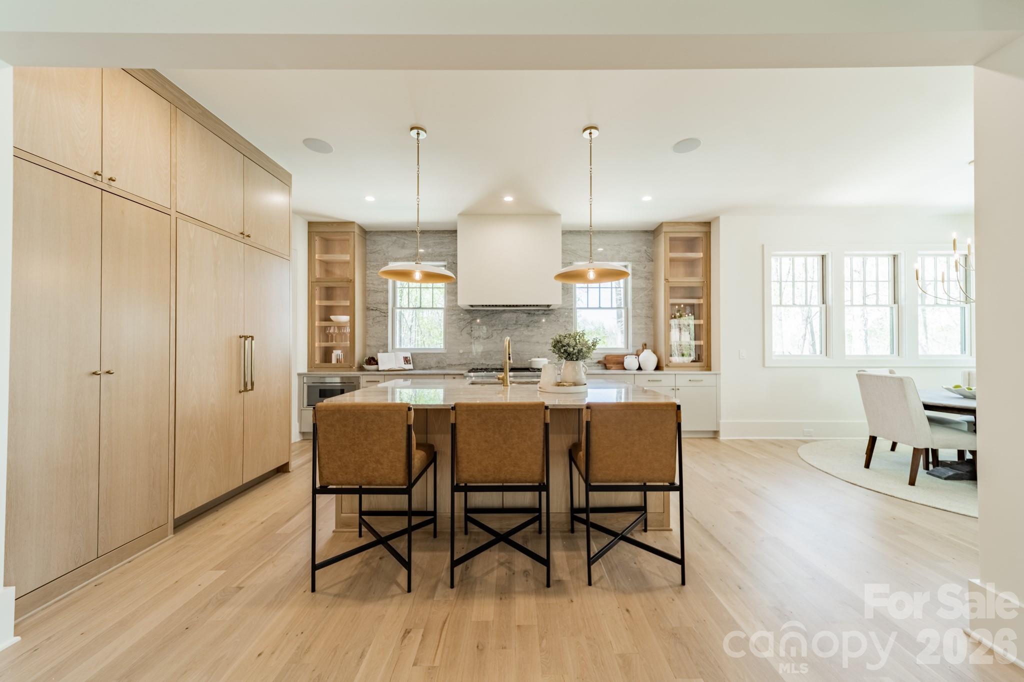 1052 Ventosa Drive — Denver