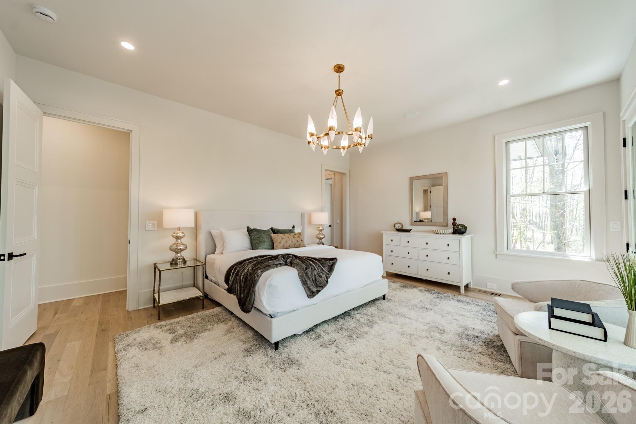 1052 Ventosa Drive — Denver