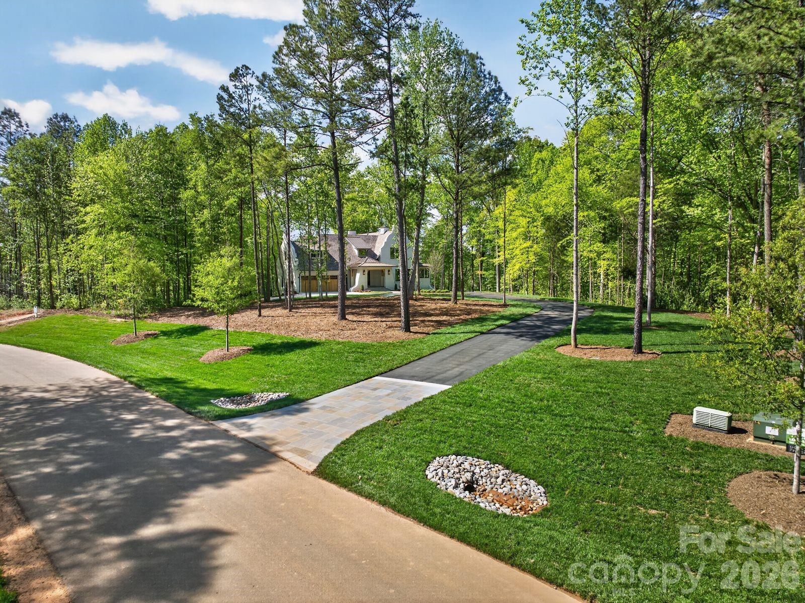 1052 Ventosa Drive — Denver