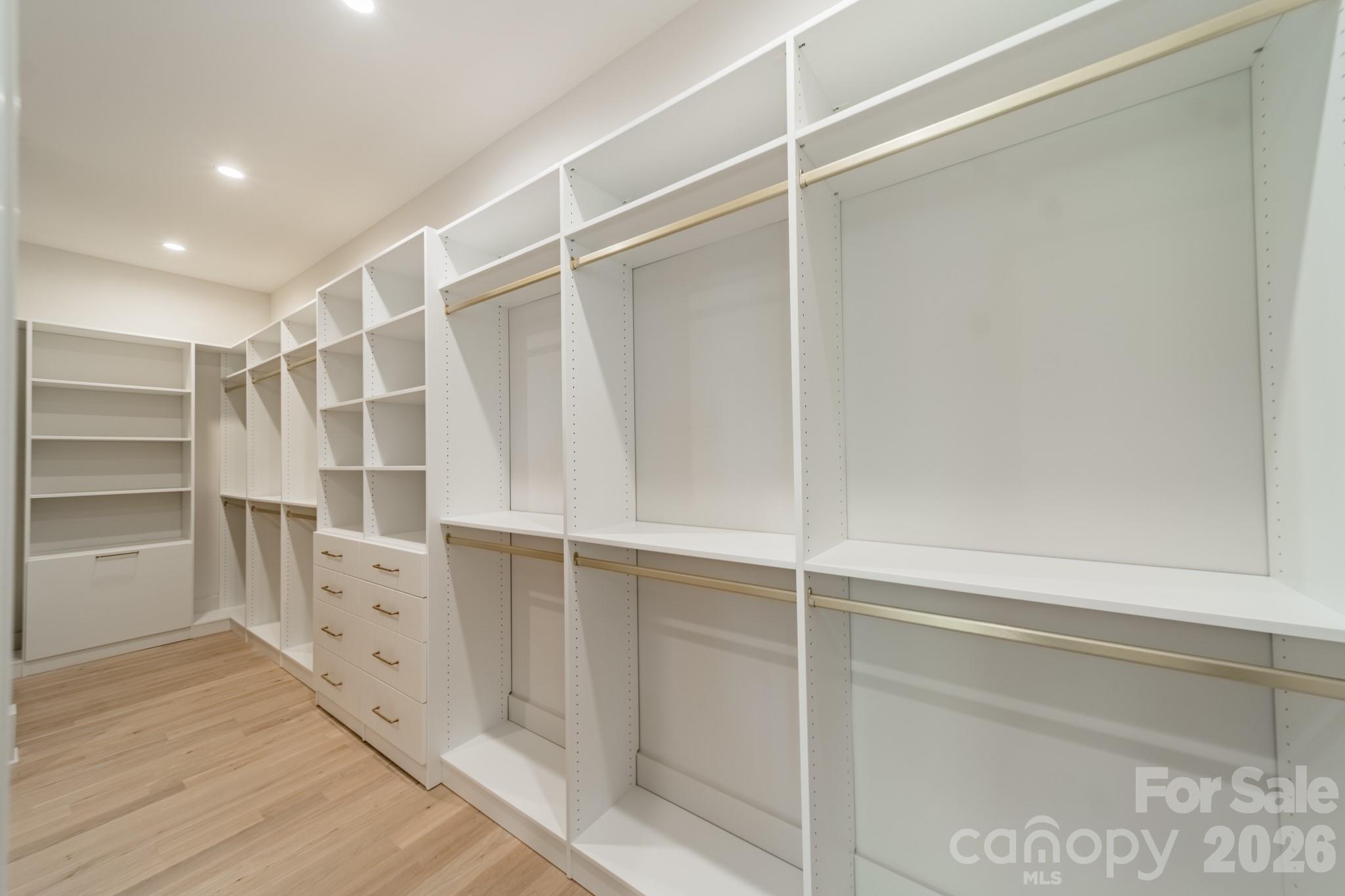 1052 Ventosa Drive — Denver