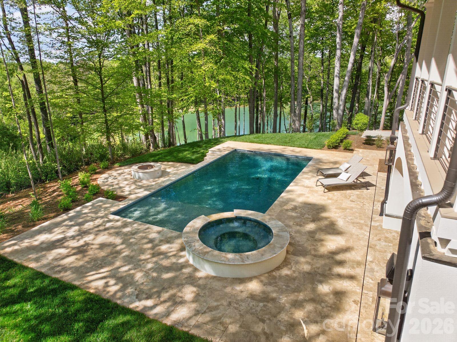 1052 Ventosa Drive — Denver