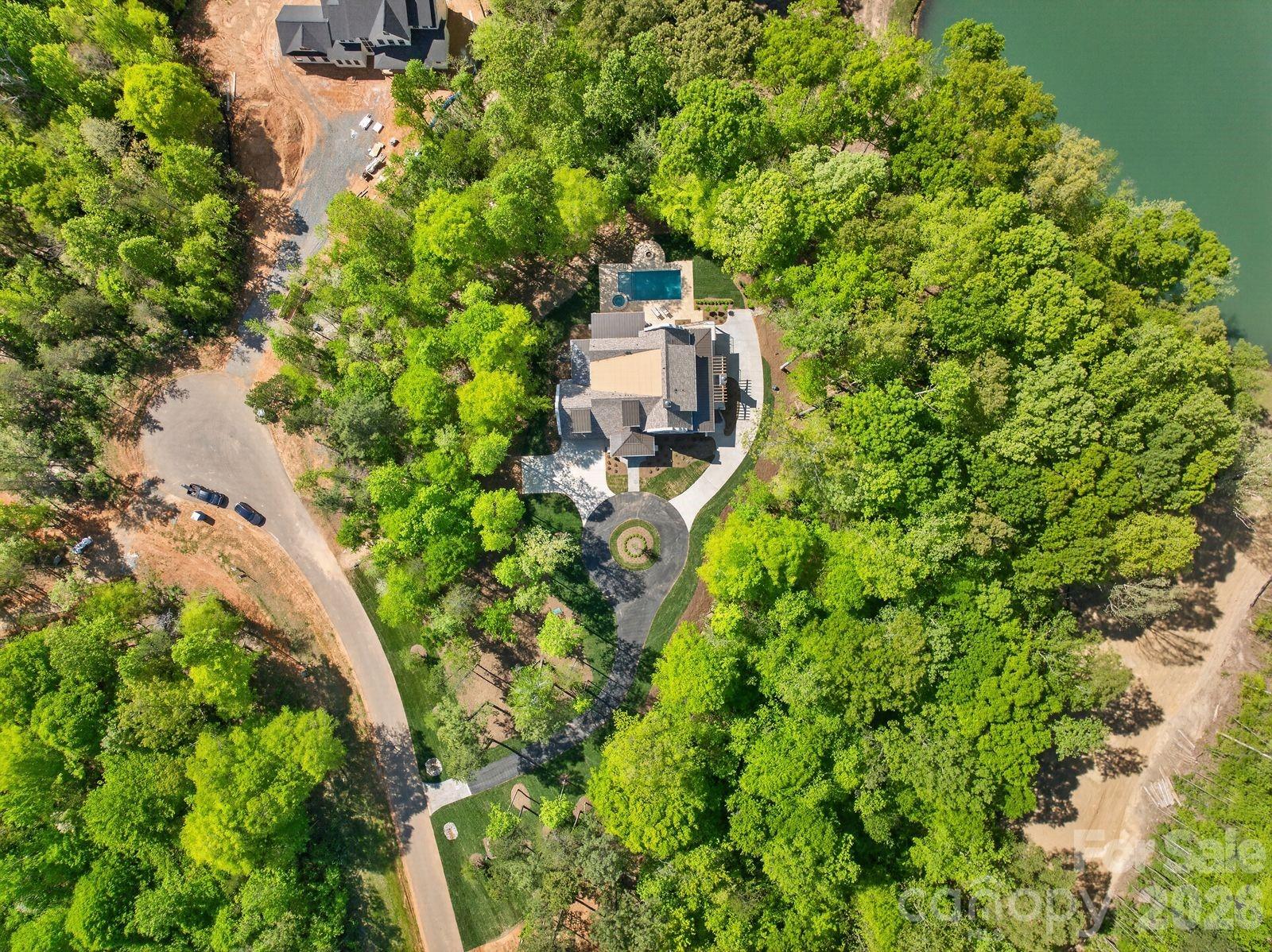 1052 Ventosa Drive — Denver