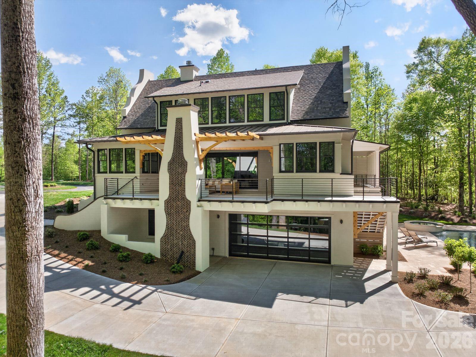 1052 Ventosa Drive — Denver