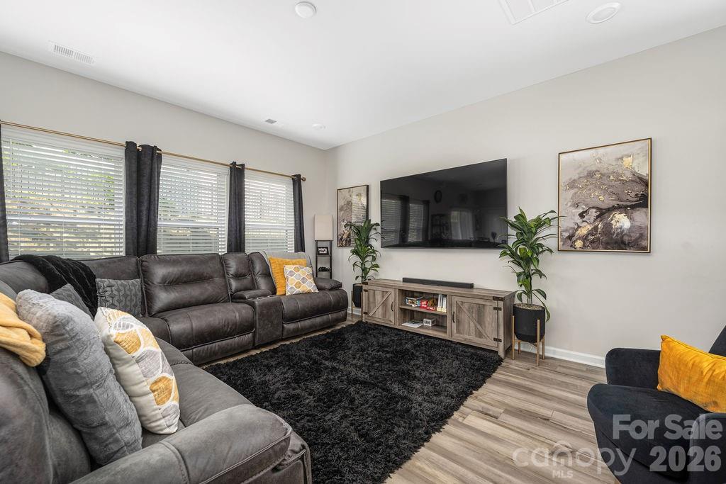 1135 Harland Street — Charlotte