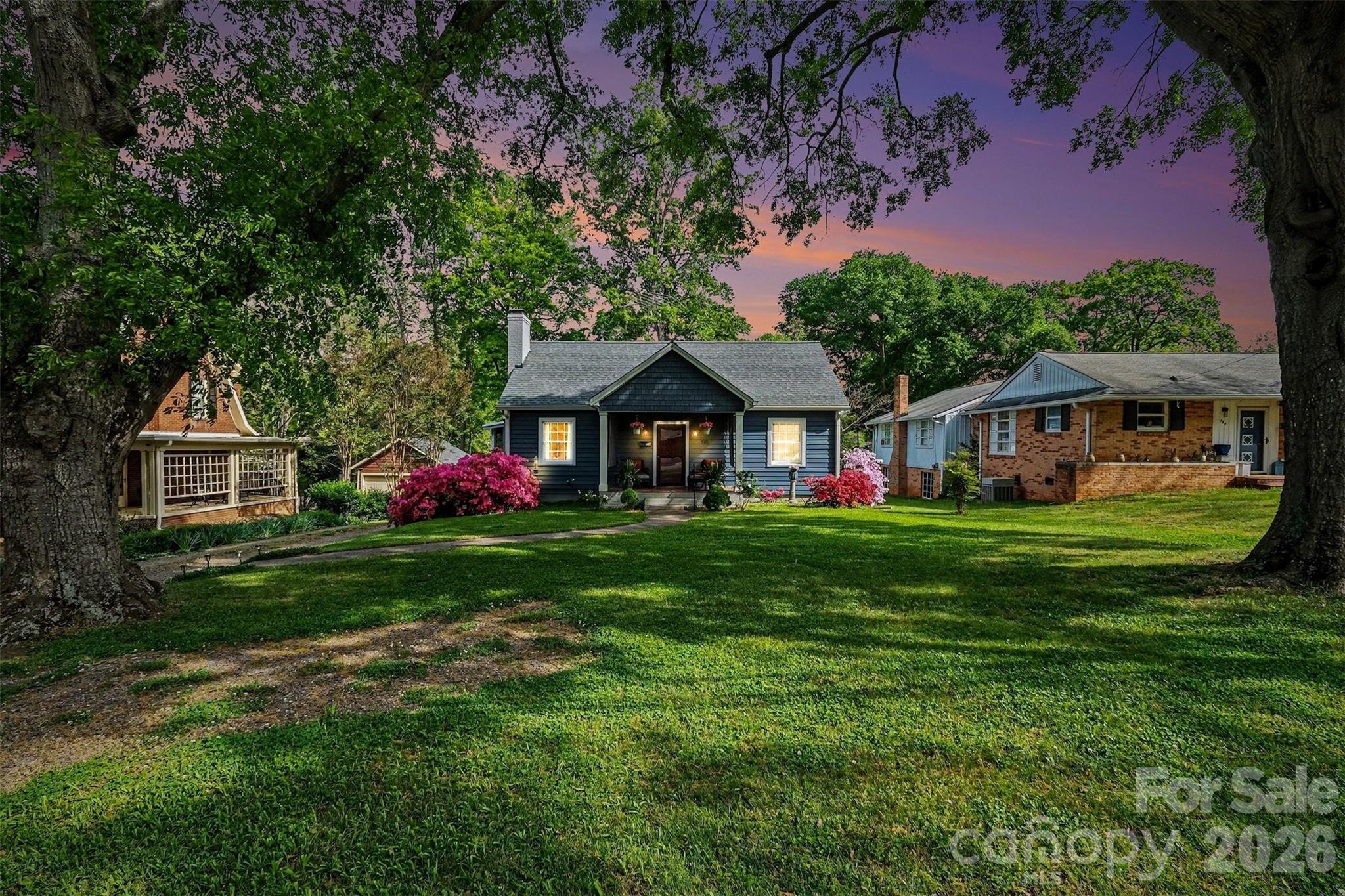 720 W Sumter Street — Shelby