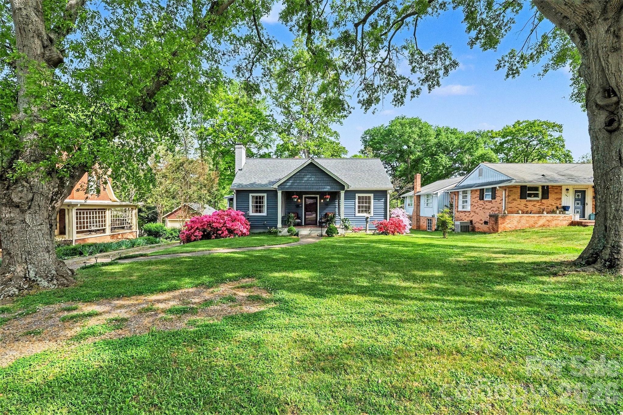 720 W Sumter Street — Shelby