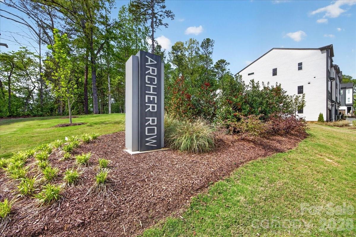 7921 Cedarsmith Court — Charlotte