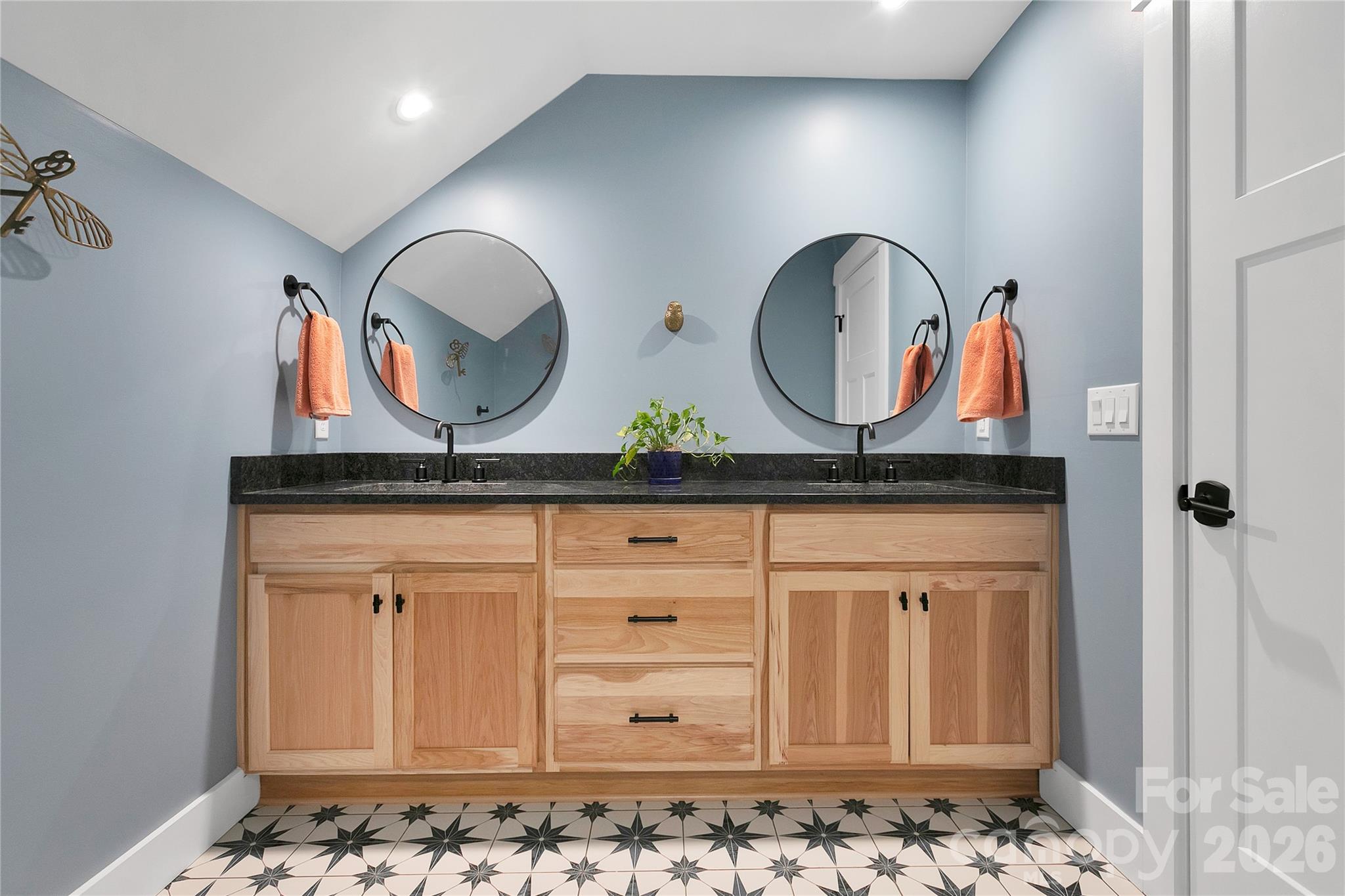 71 Hidden Pond Lane — Brevard