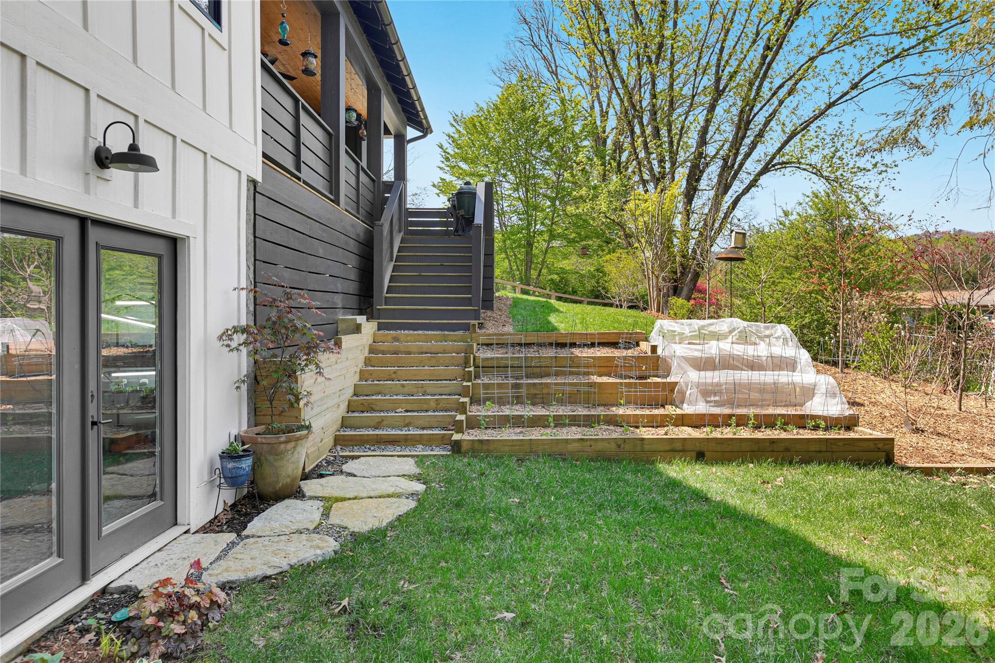 71 Hidden Pond Lane — Brevard