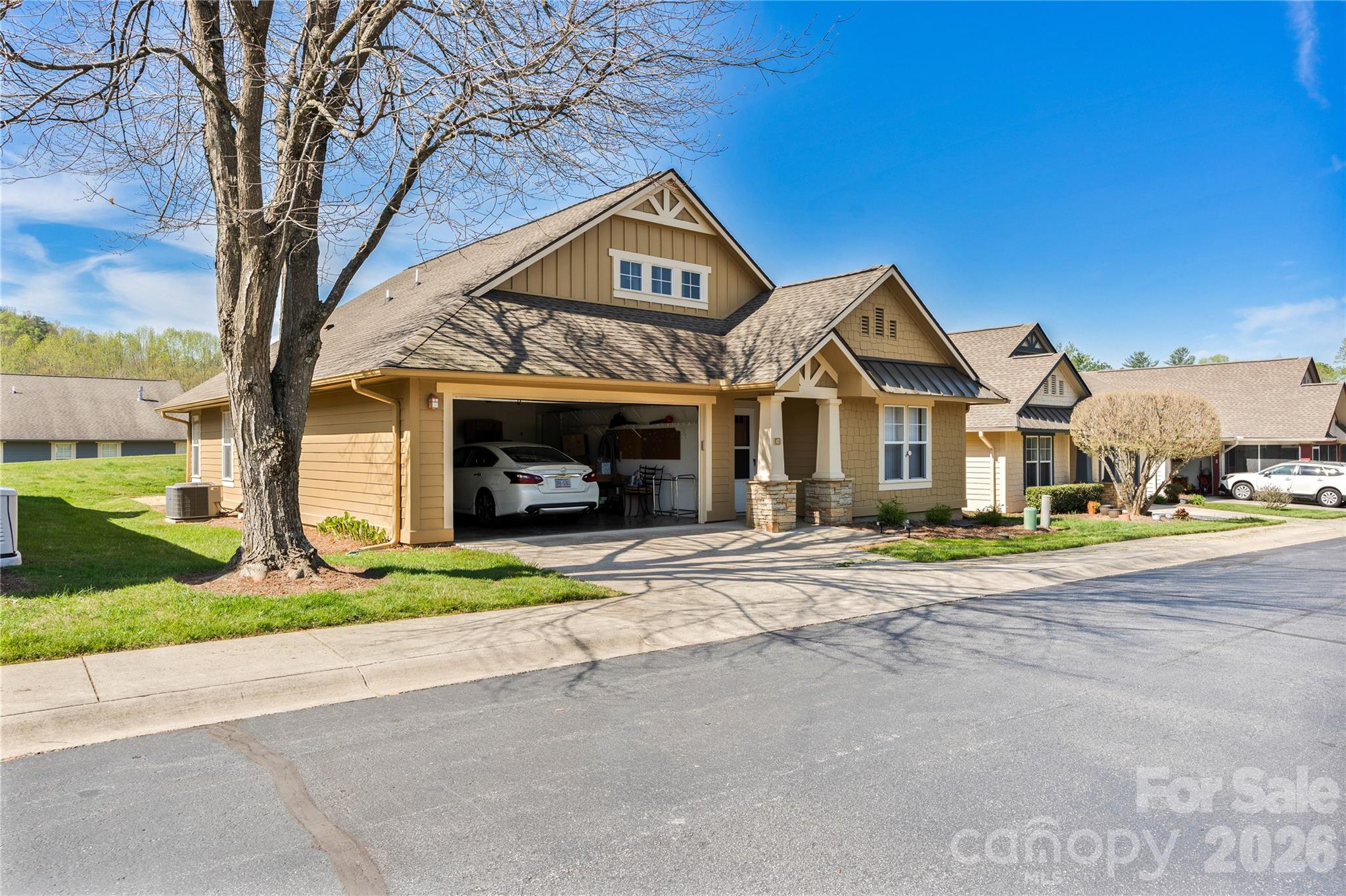 47 Barn Owl Way — Hendersonville