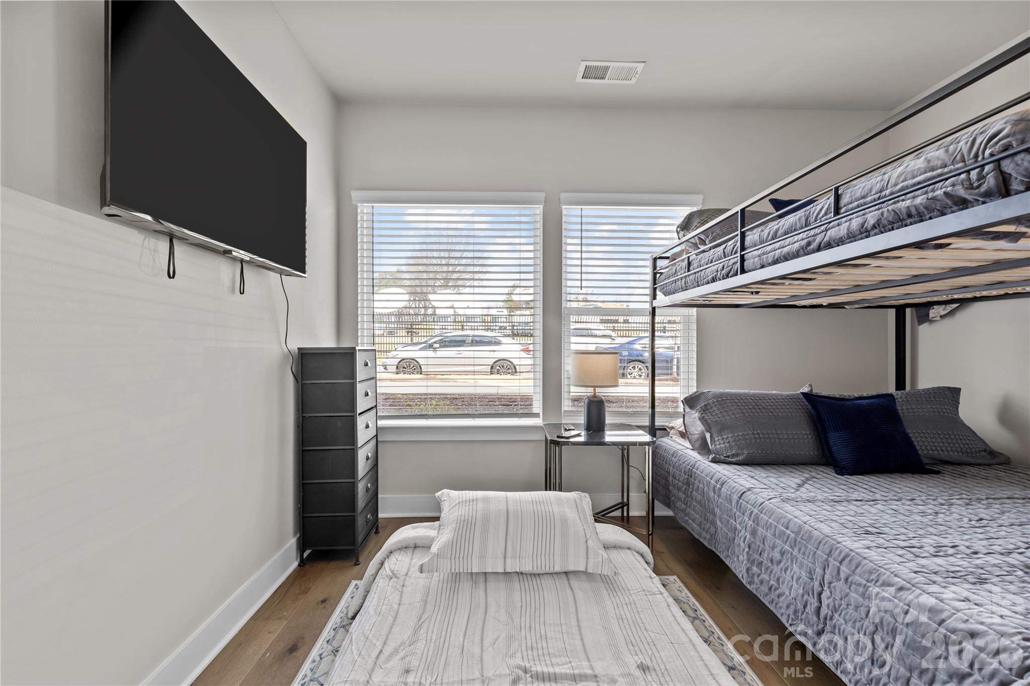 2115 Isom Street — Charlotte