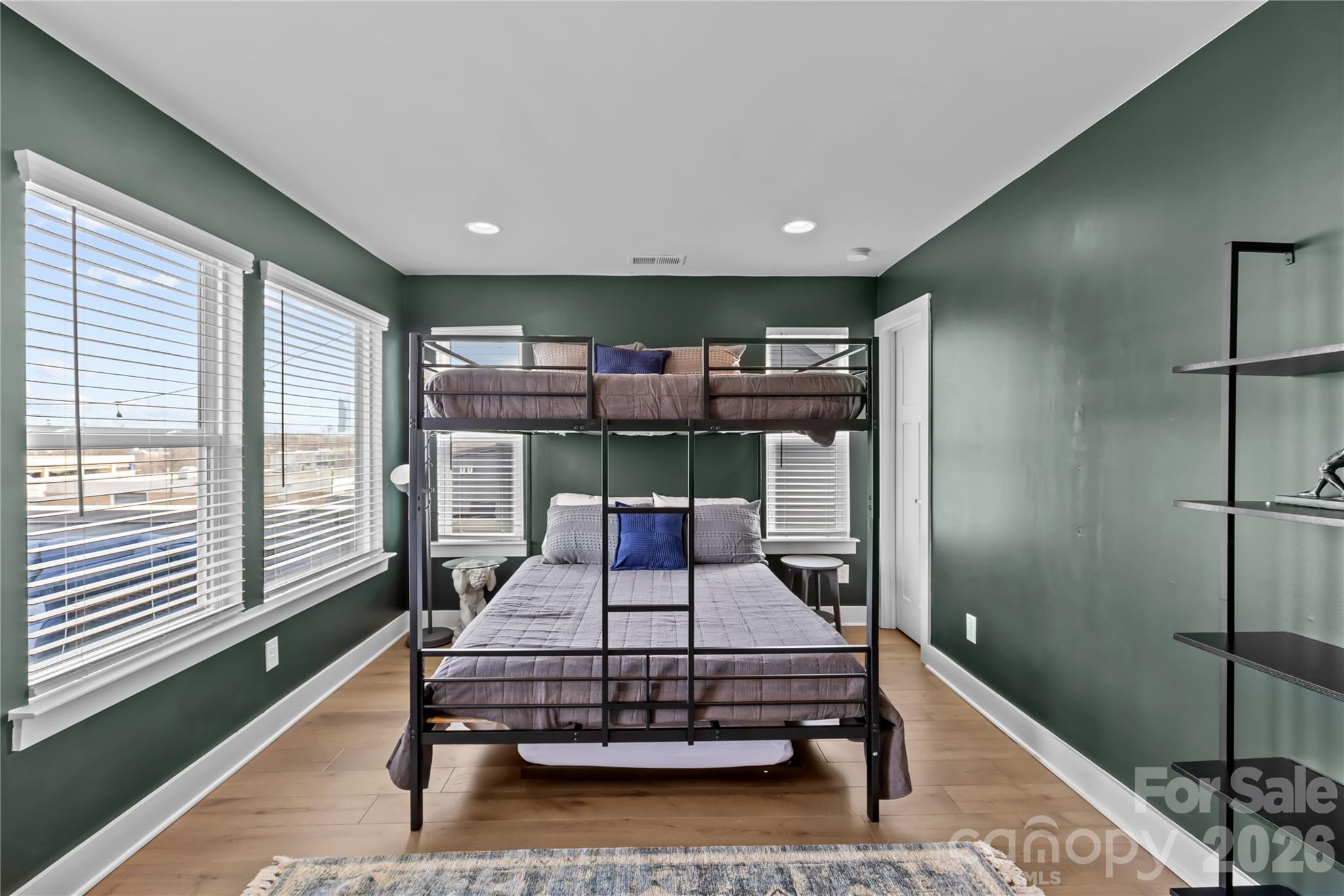 2115 Isom Street — Charlotte