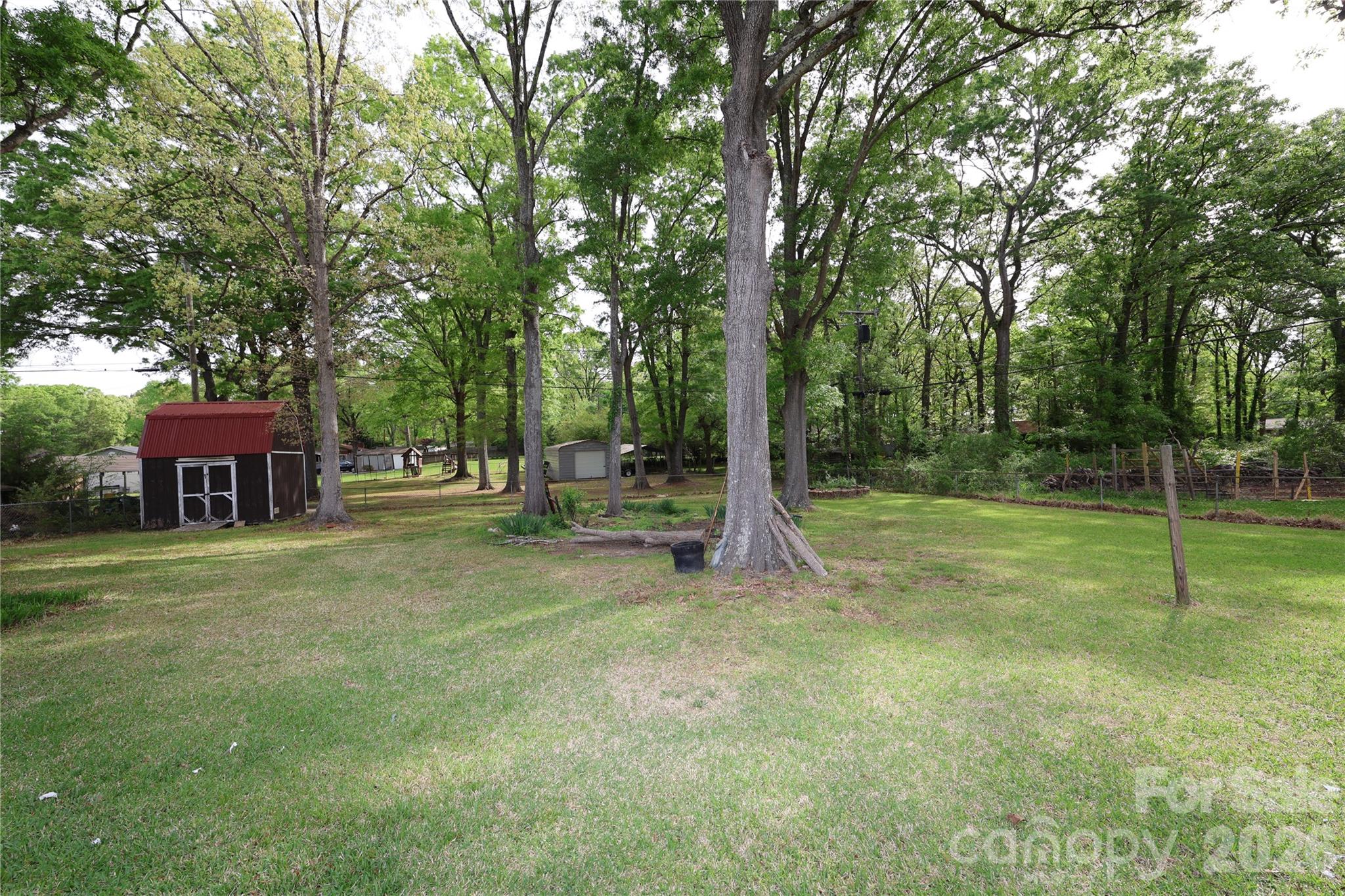 104 Pinetree Drive — Matthews