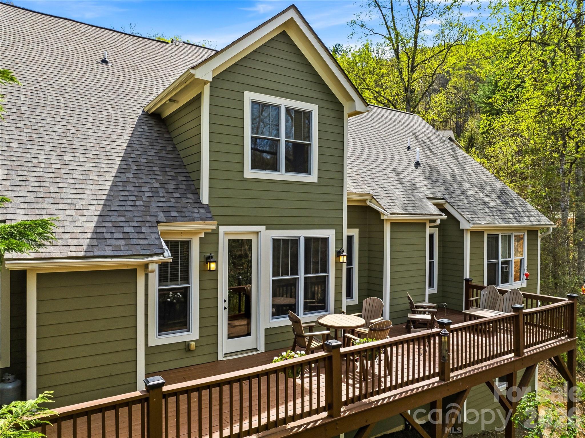 61 Village Pointe Lane — Asheville