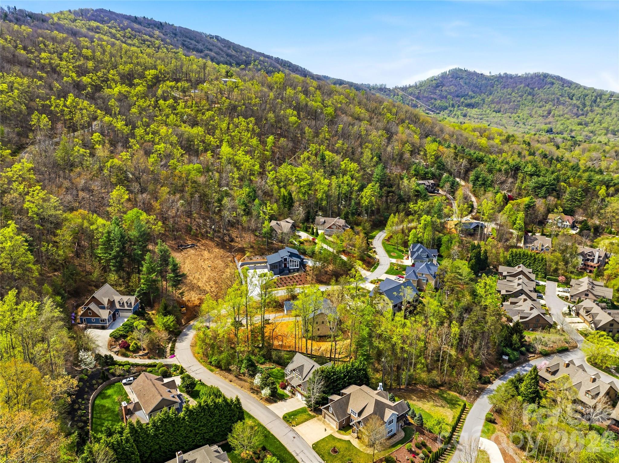 61 Village Pointe Lane — Asheville