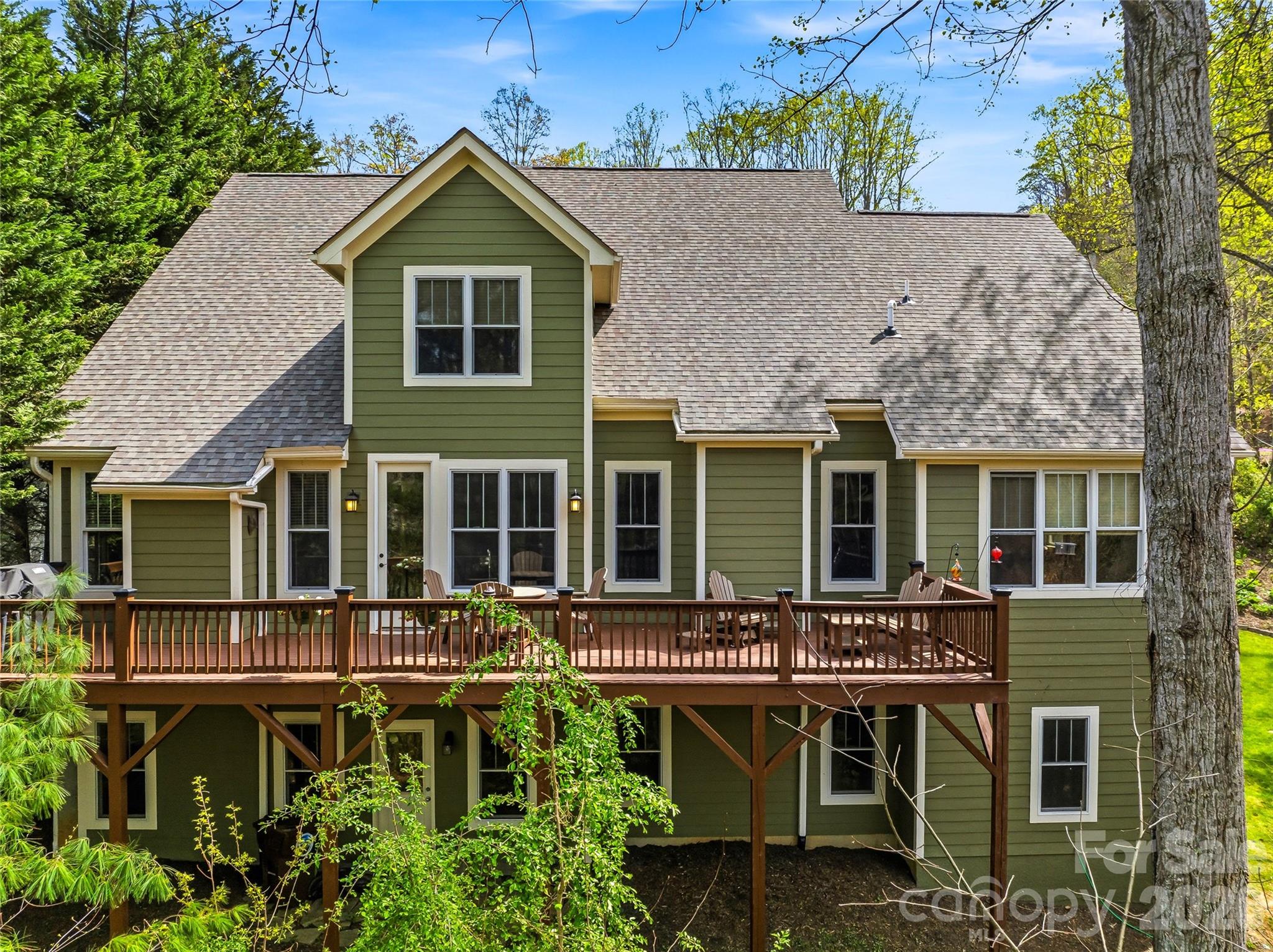 61 Village Pointe Lane — Asheville