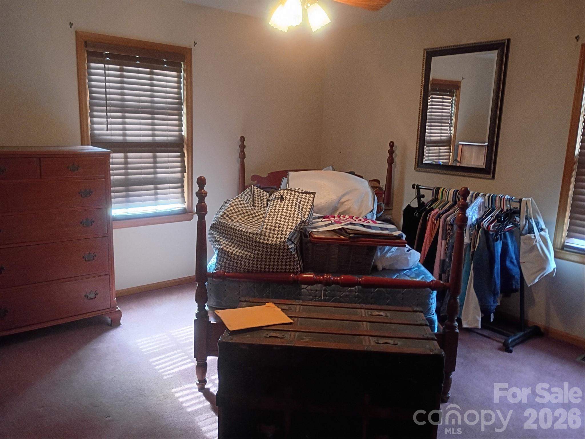 5427 Christopher Road — Iron Station