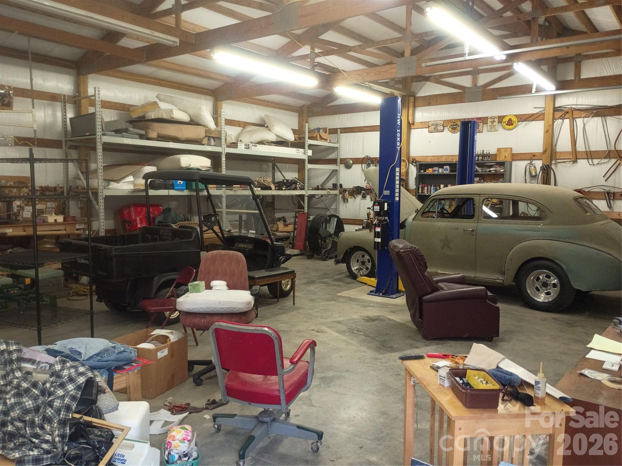 5427 Christopher Road — Iron Station