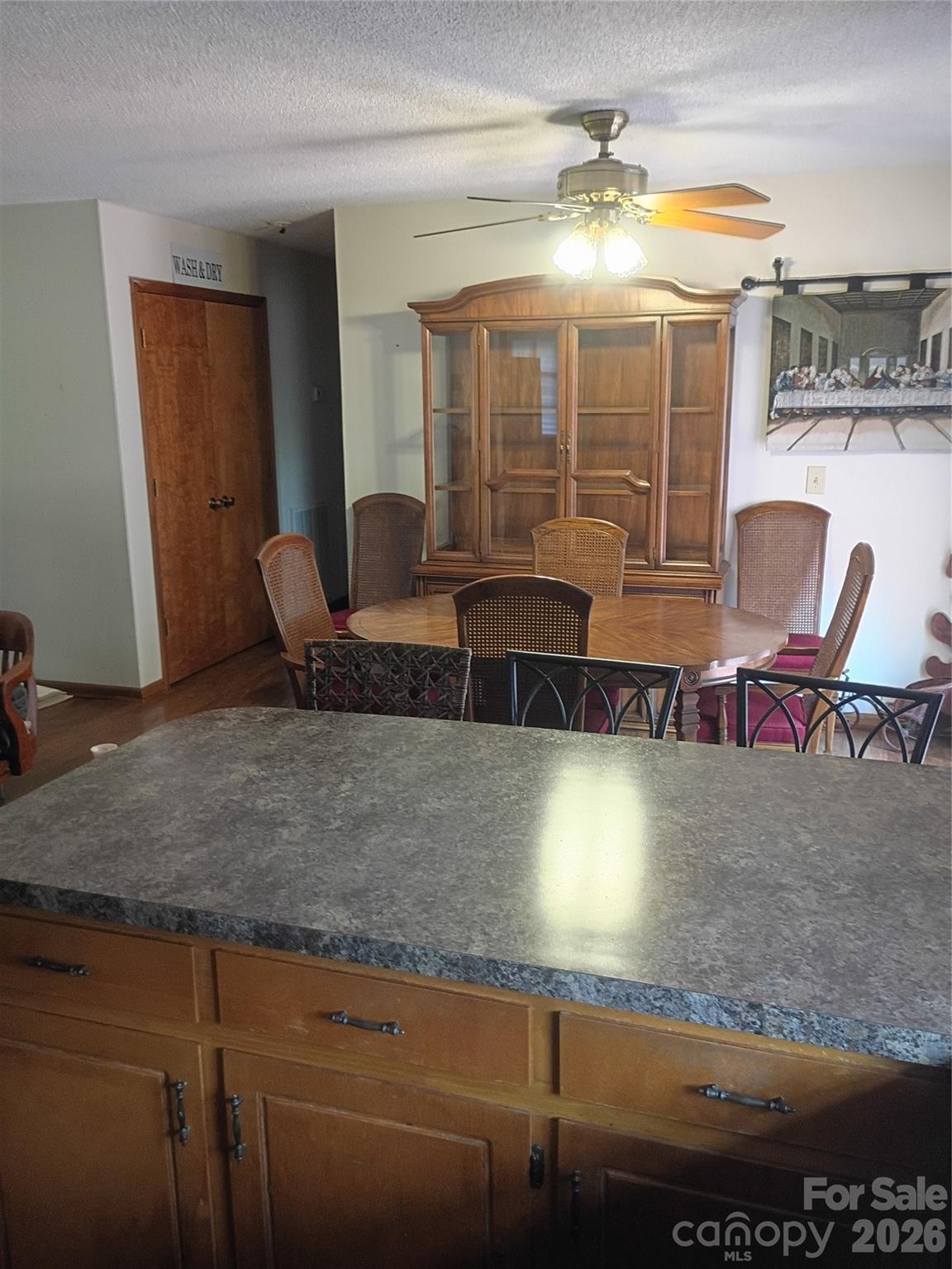 5427 Christopher Road — Iron Station