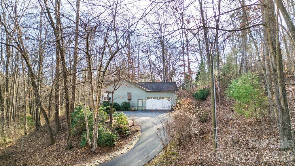 241 Crocus Lane — Sylva