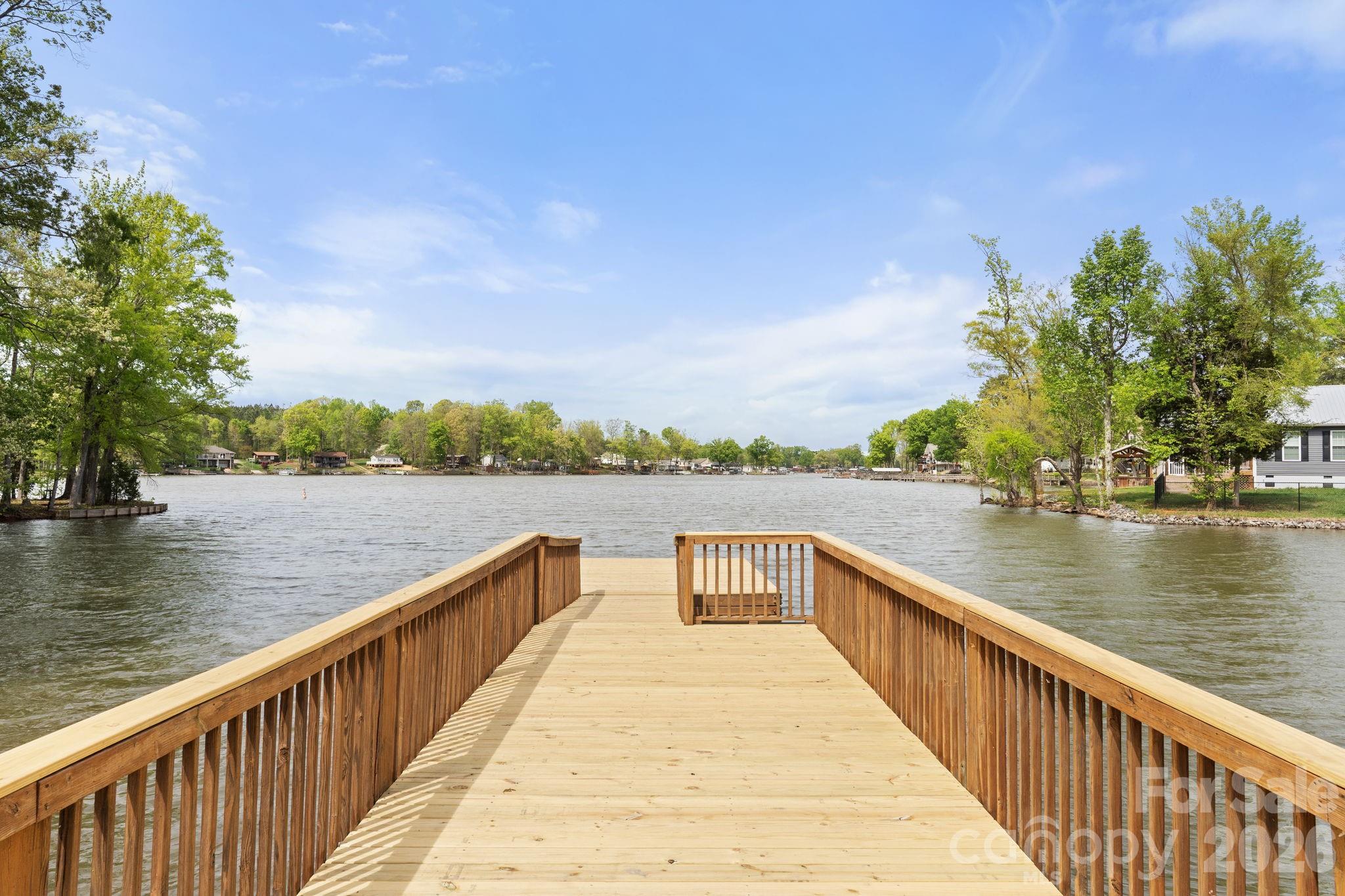 1786 Riverview Road — Lexington