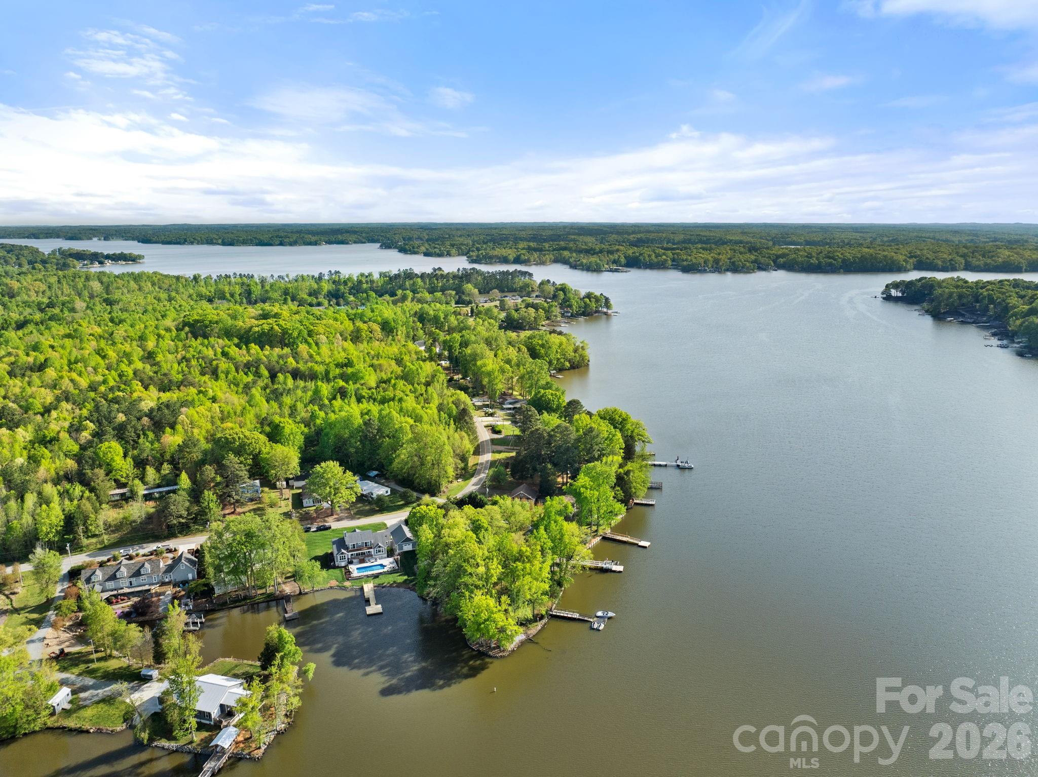 1786 Riverview Road — Lexington