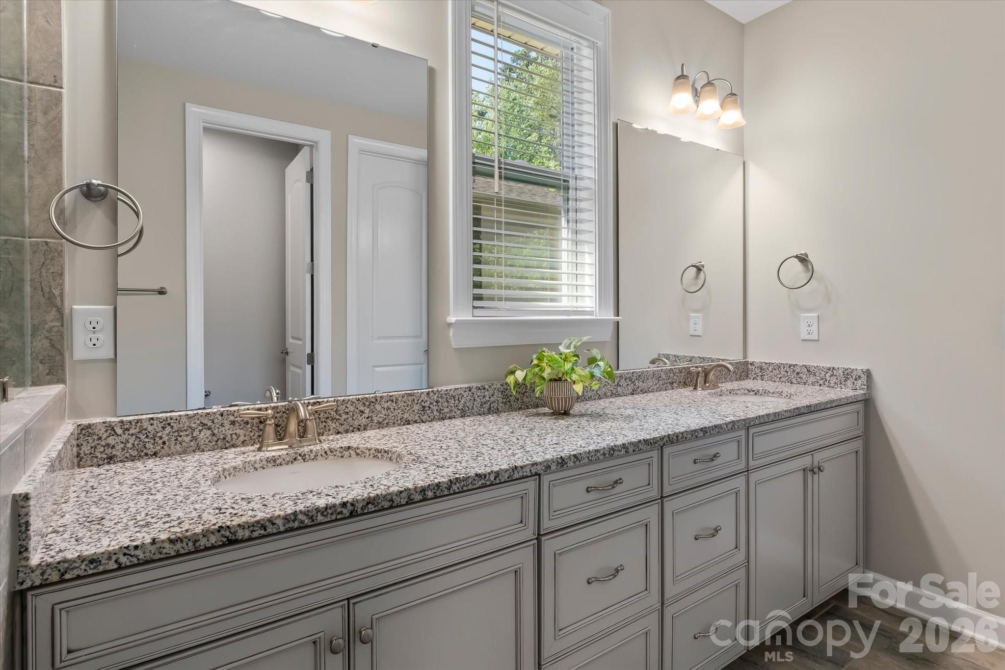 3213 Marchers Trace Drive — Mint Hill