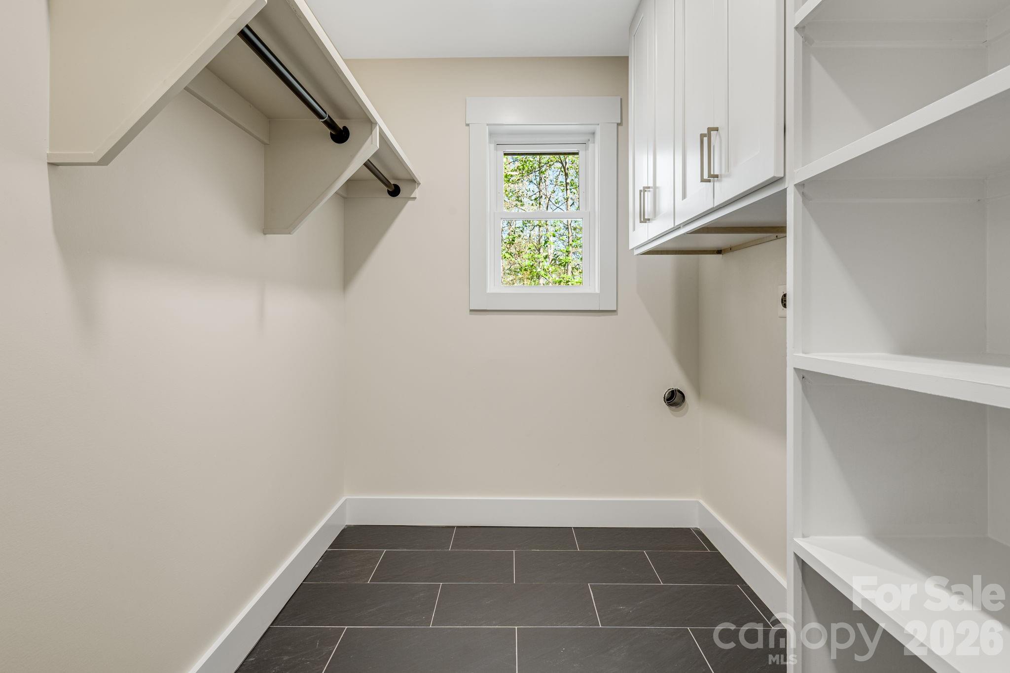234 Lobdell Road — Pisgah Forest