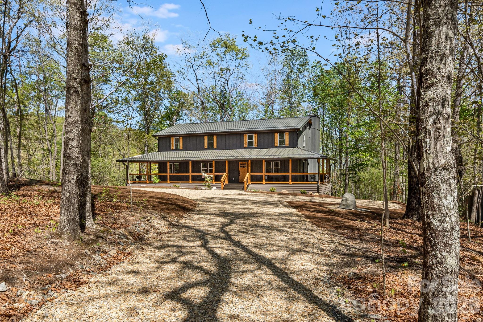 234 Lobdell Road — Pisgah Forest