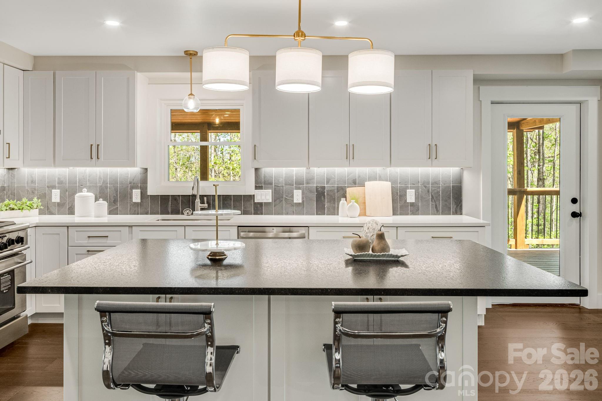 234 Lobdell Road — Pisgah Forest