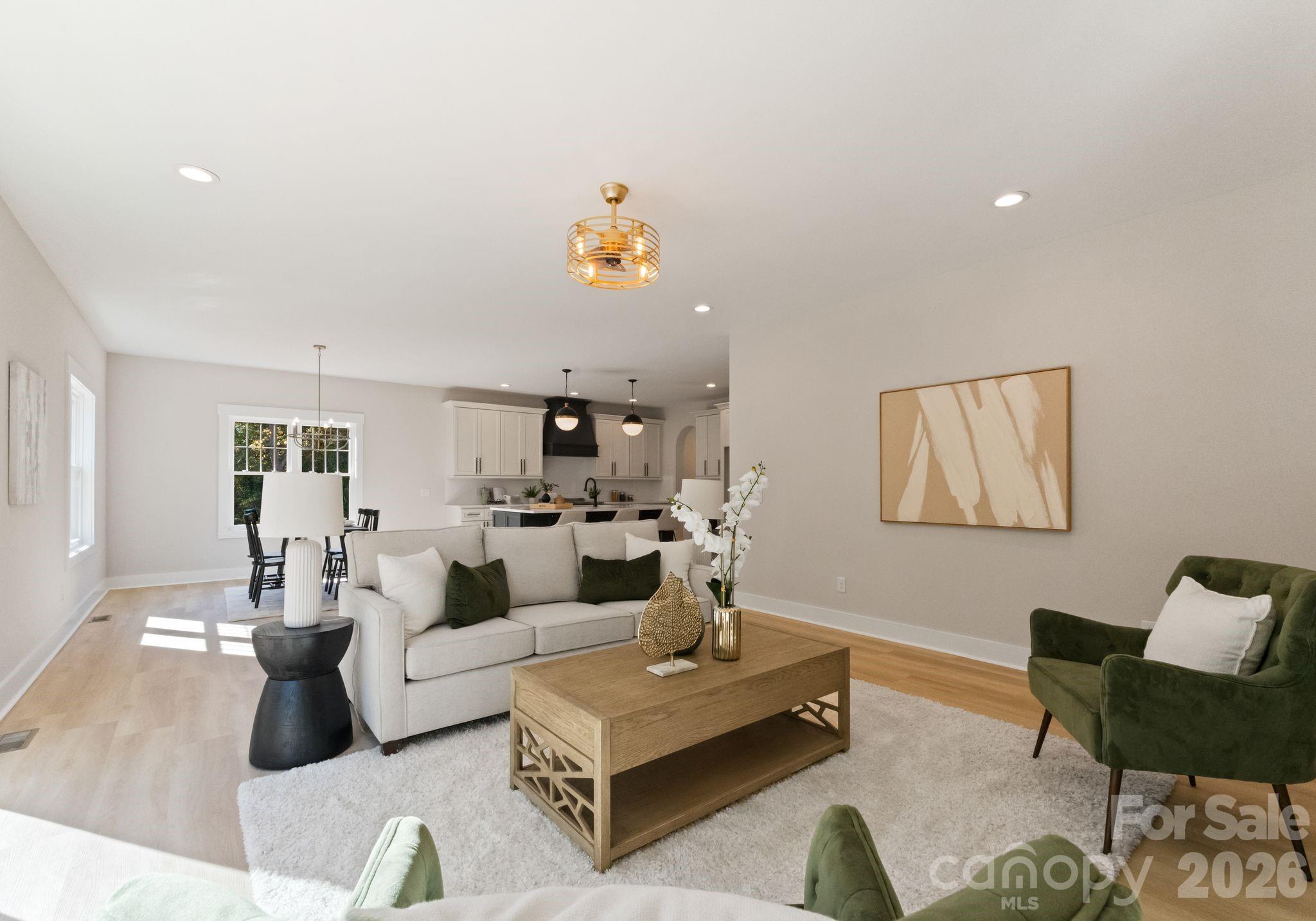426 Richards Lane — Mooresville