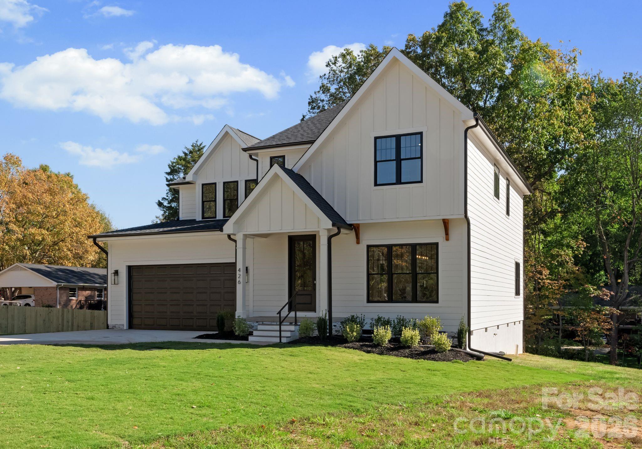 426 Richards Lane — Mooresville