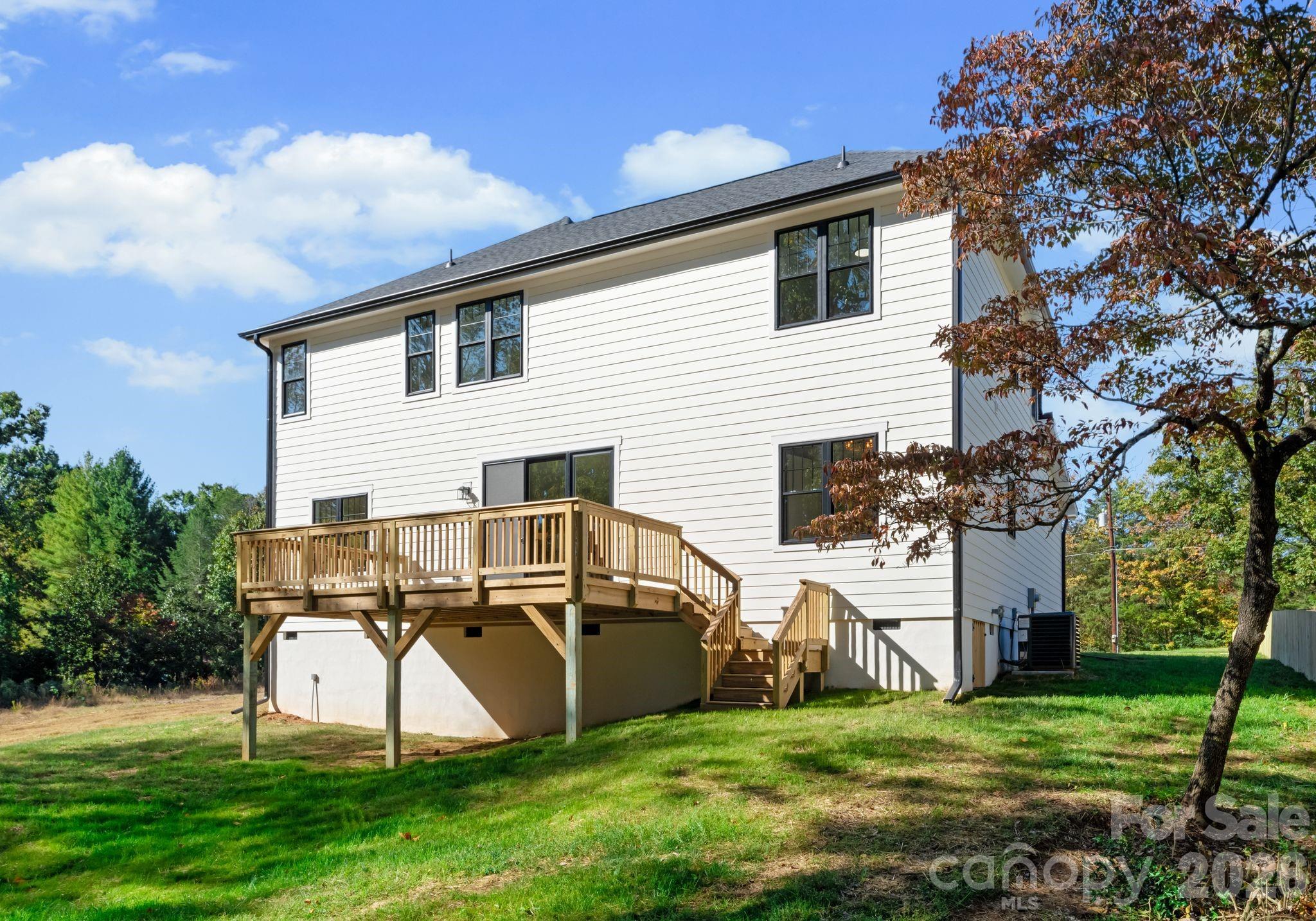 426 Richards Lane — Mooresville