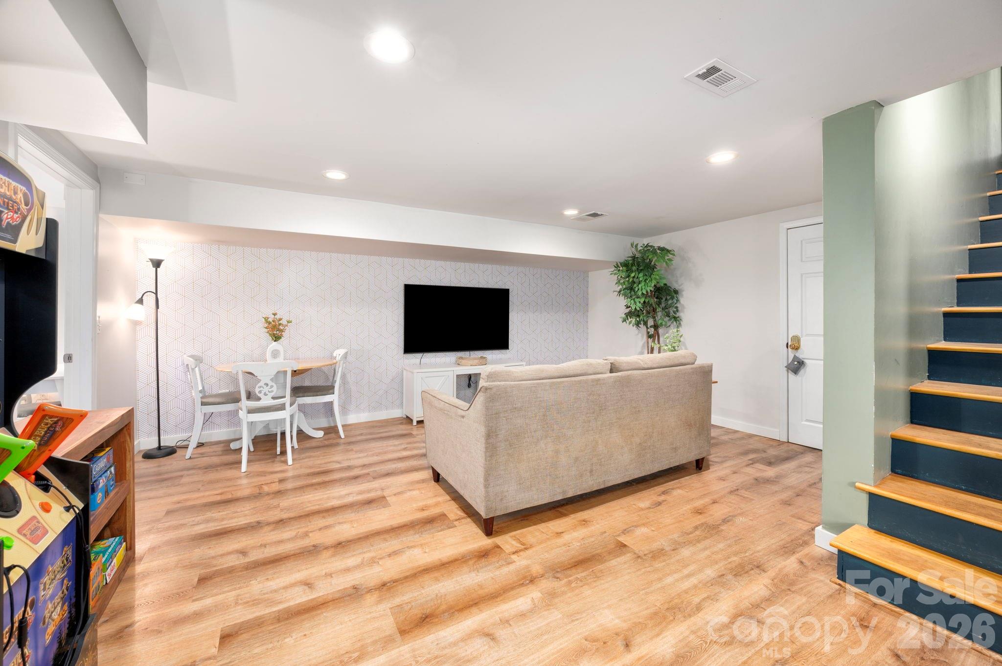 298 Erwin Hills Road — Asheville