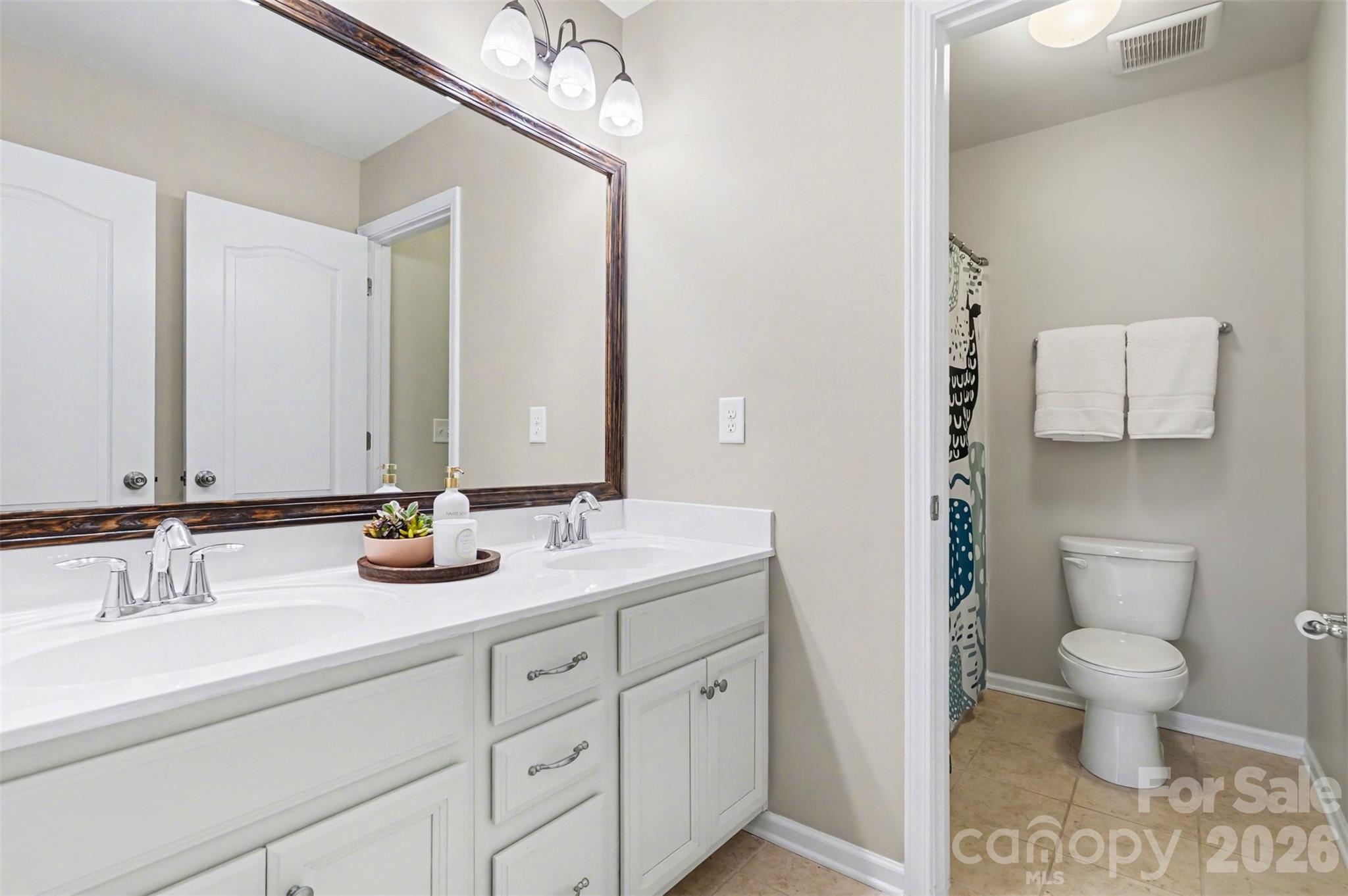 16316 Thoroughbred Trace Lane — Charlotte