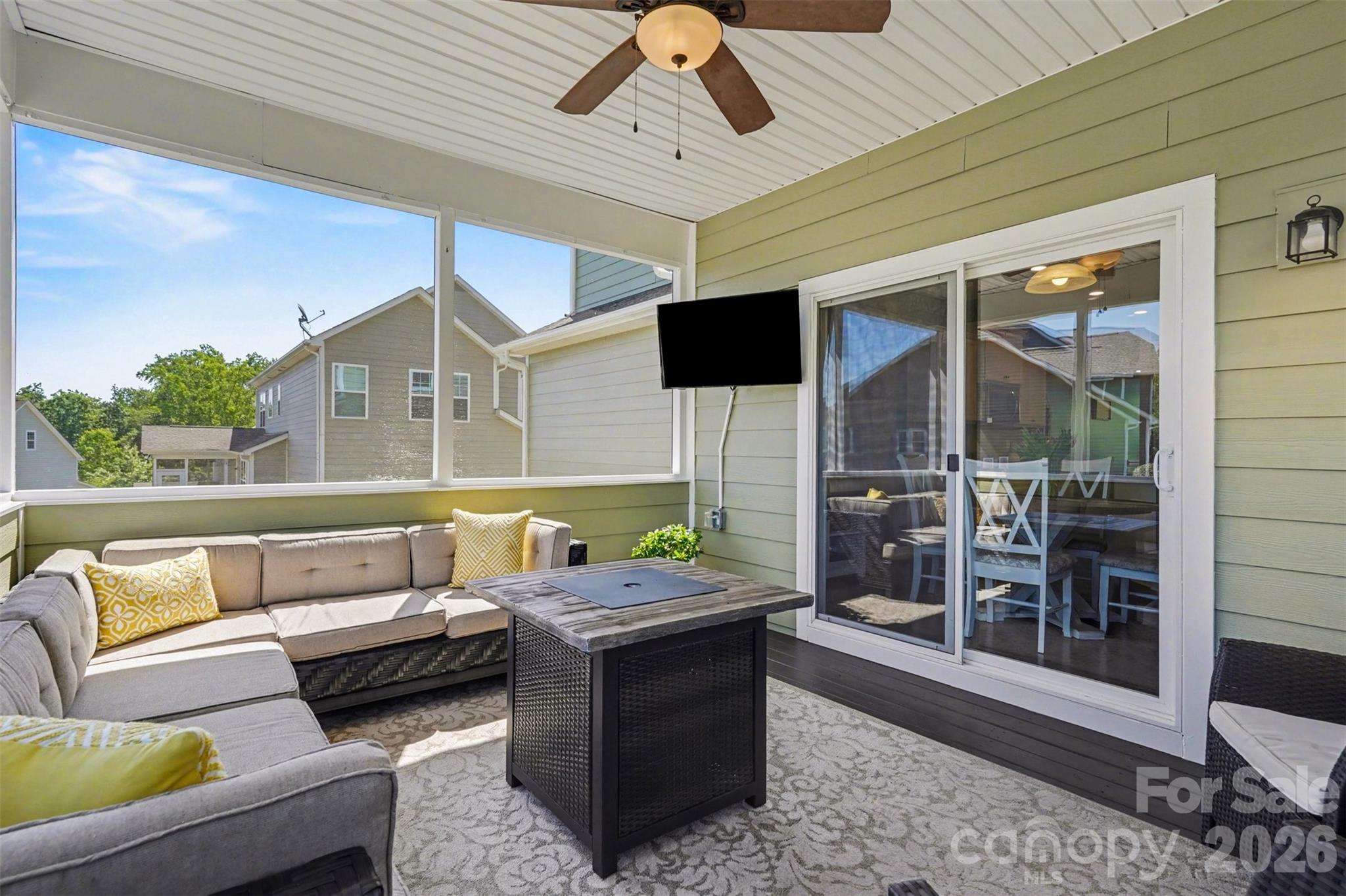16316 Thoroughbred Trace Lane — Charlotte