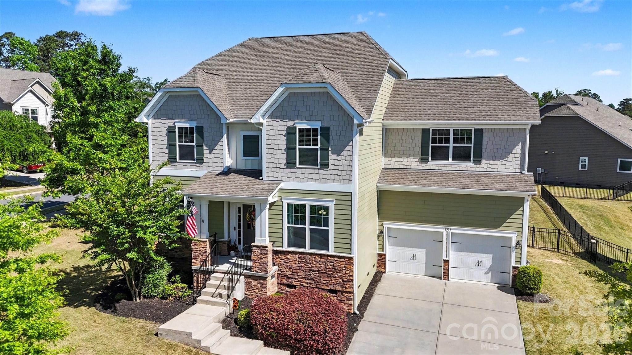 16316 Thoroughbred Trace Lane — Charlotte