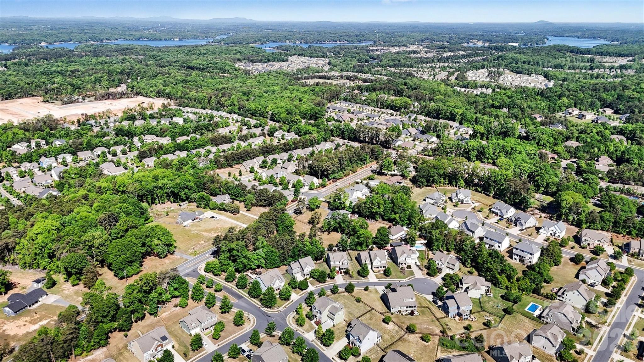 16316 Thoroughbred Trace Lane — Charlotte