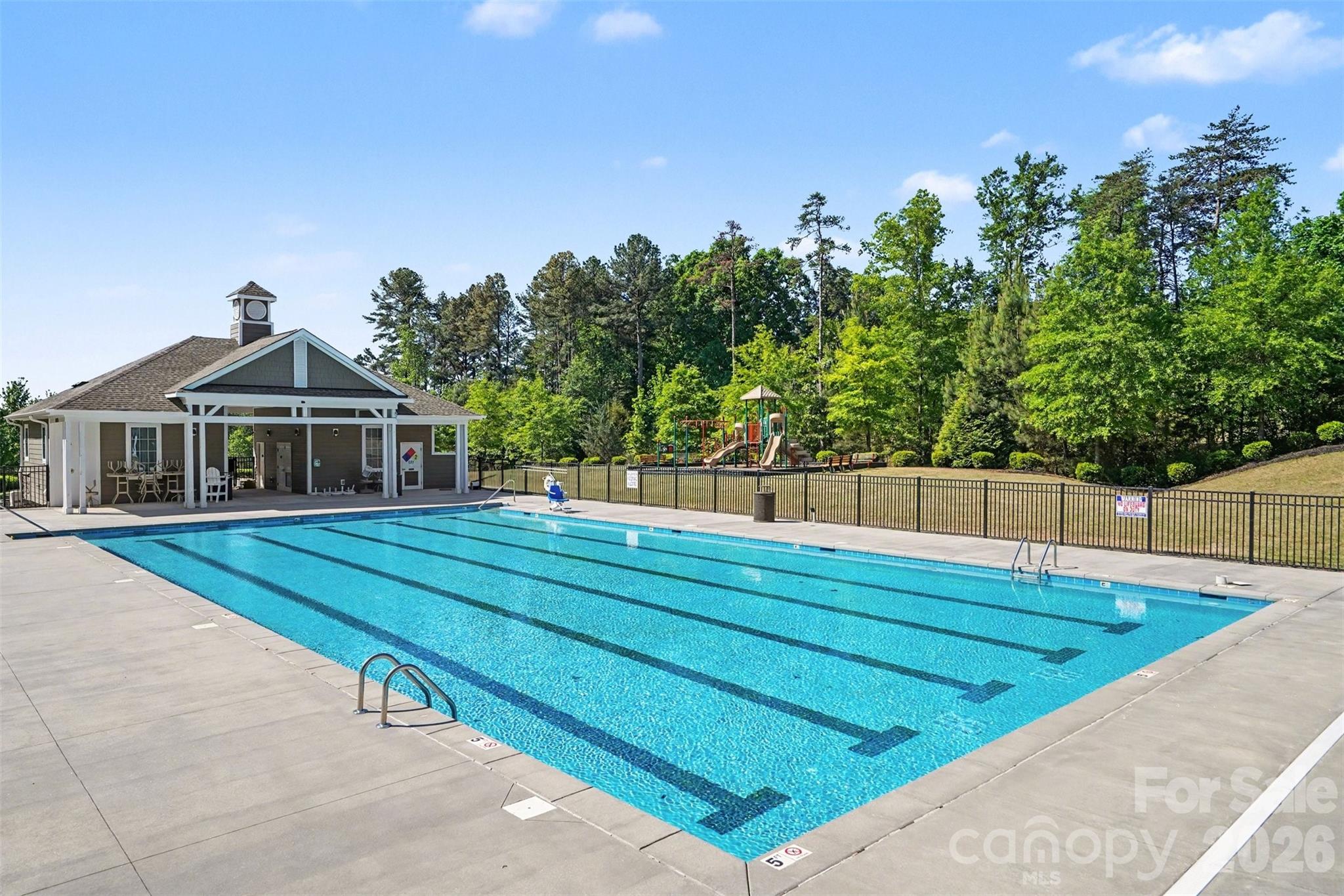 16316 Thoroughbred Trace Lane — Charlotte