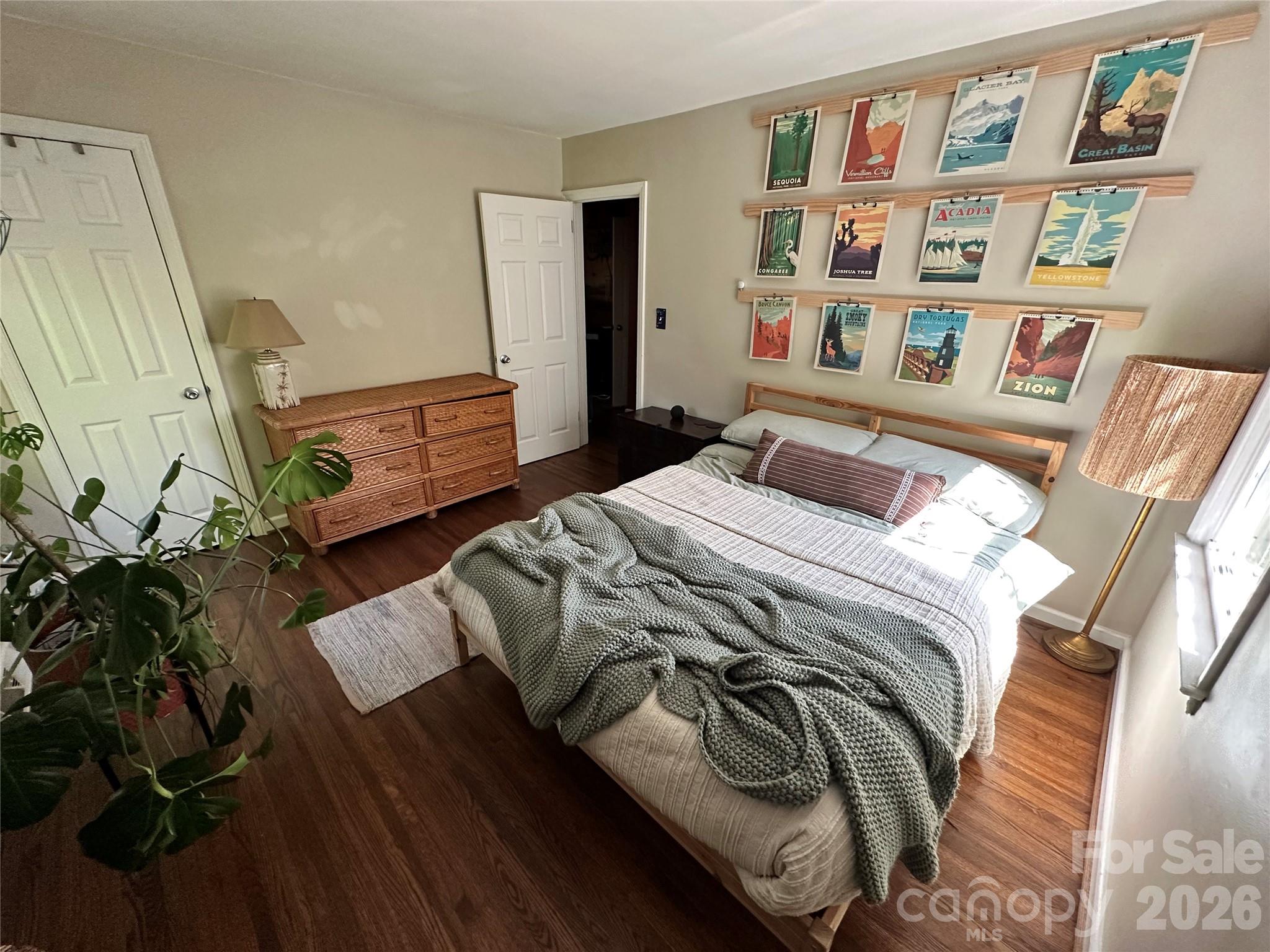 3443 Airlie Street — Charlotte