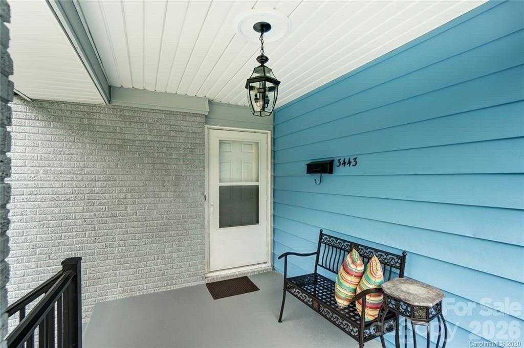 3443 Airlie Street — Charlotte