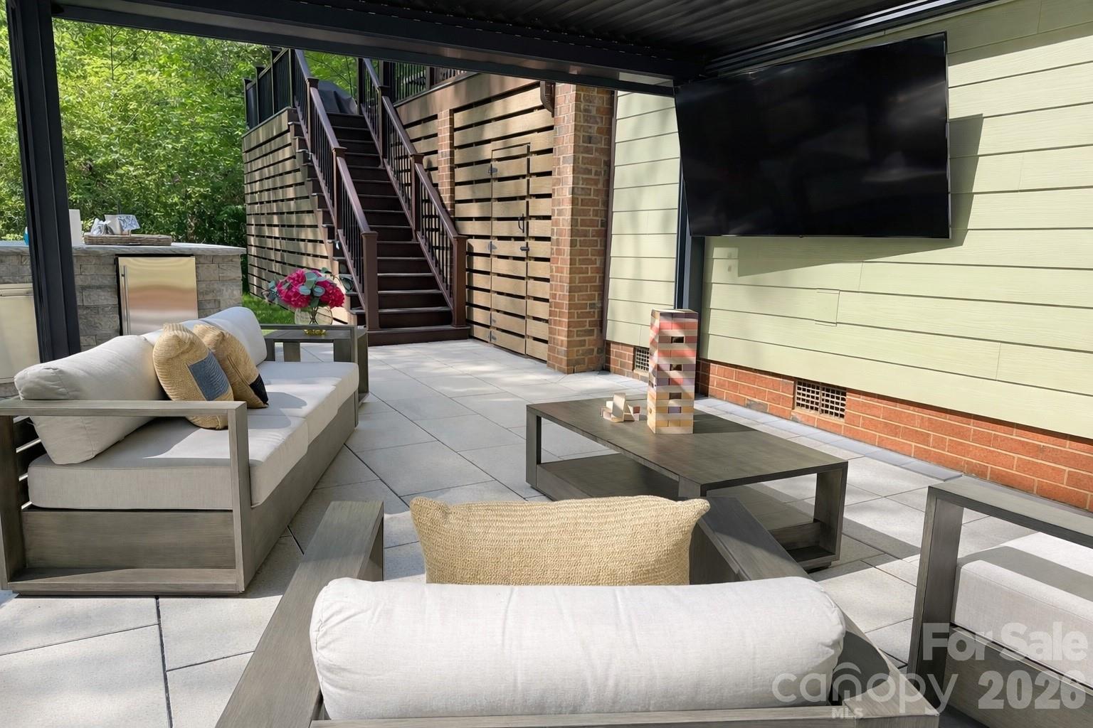 11428 Scarlet Tanager Drive — Charlotte