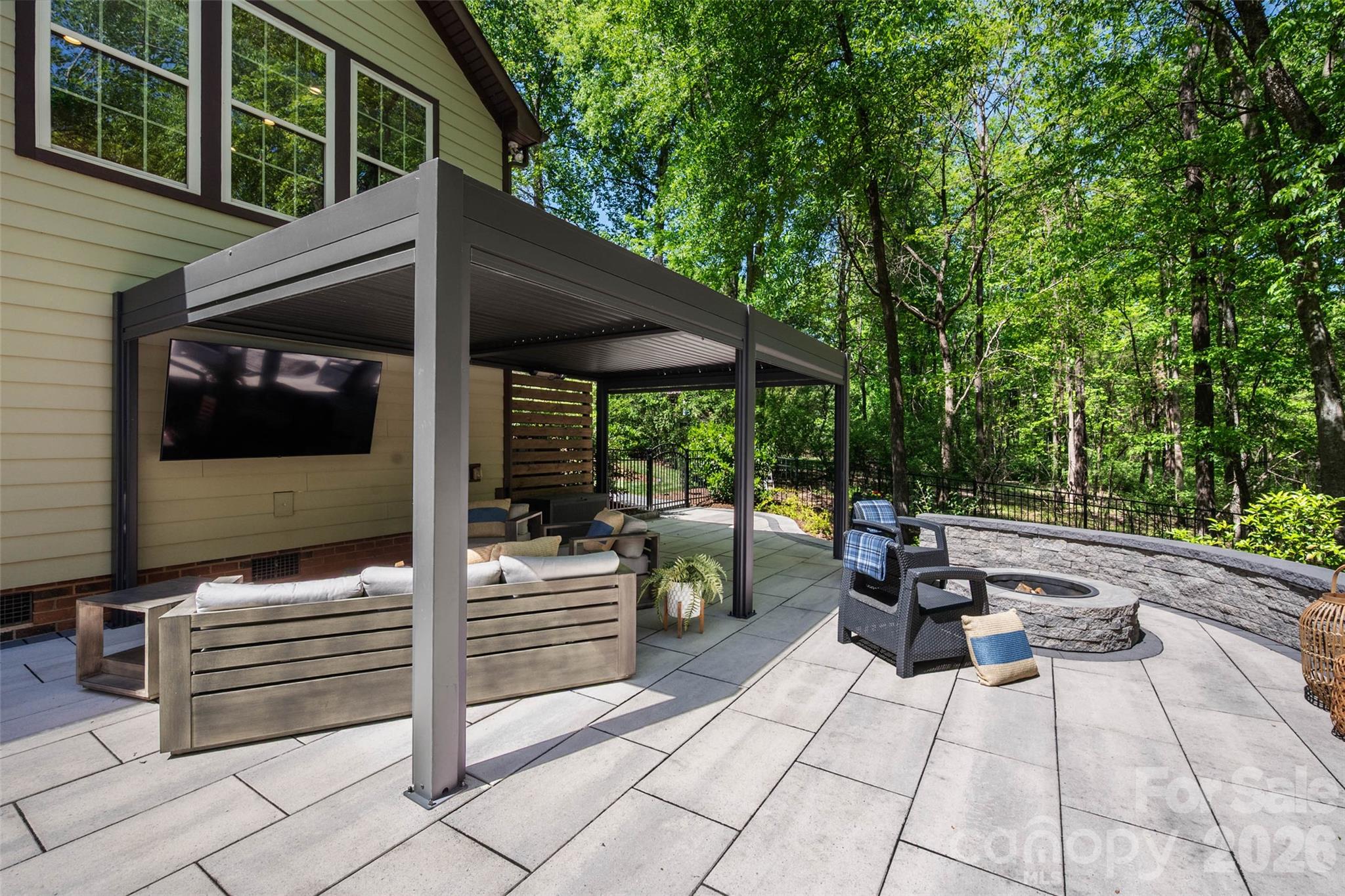 11428 Scarlet Tanager Drive — Charlotte