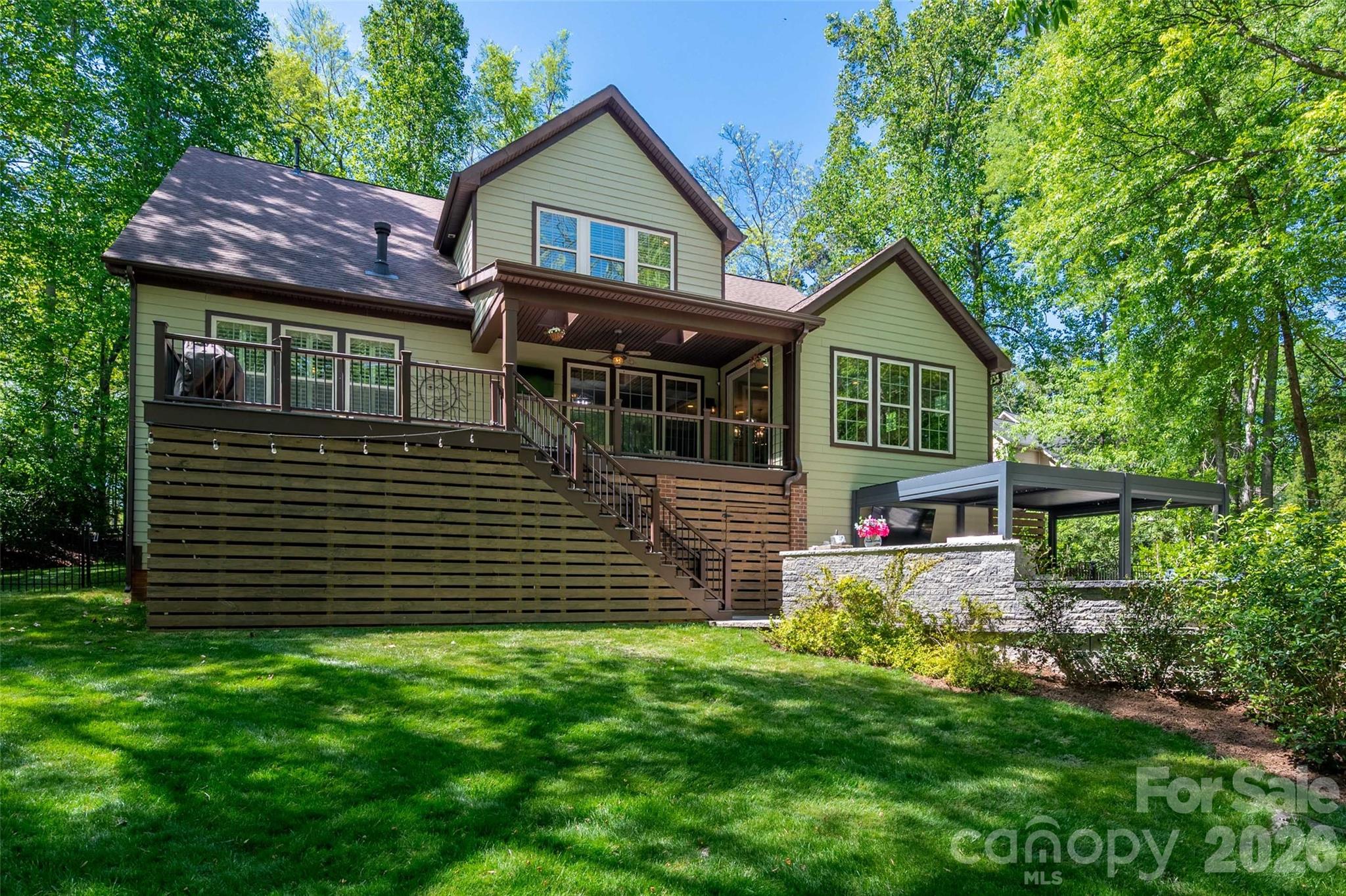 11428 Scarlet Tanager Drive — Charlotte