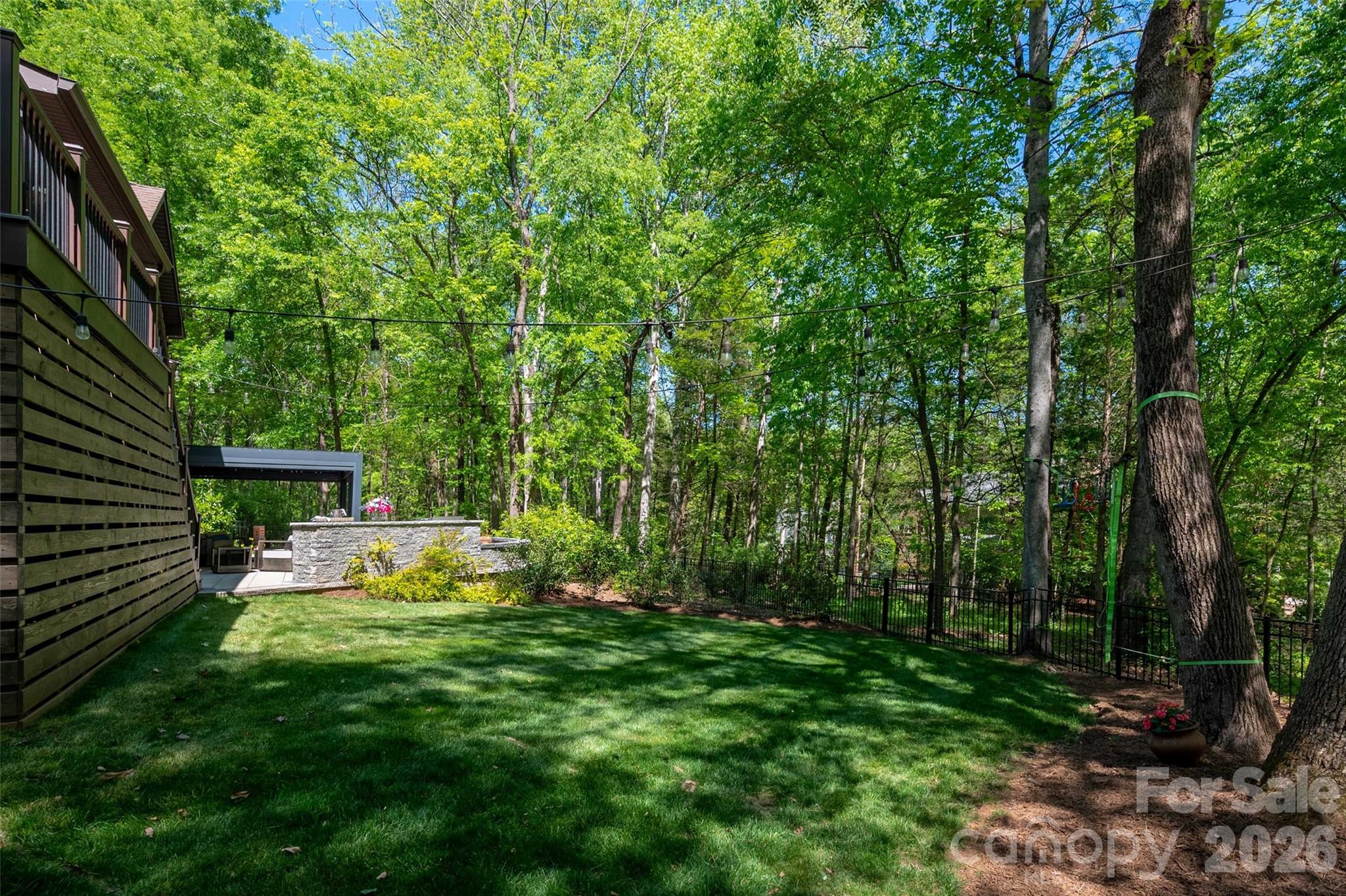 11428 Scarlet Tanager Drive — Charlotte