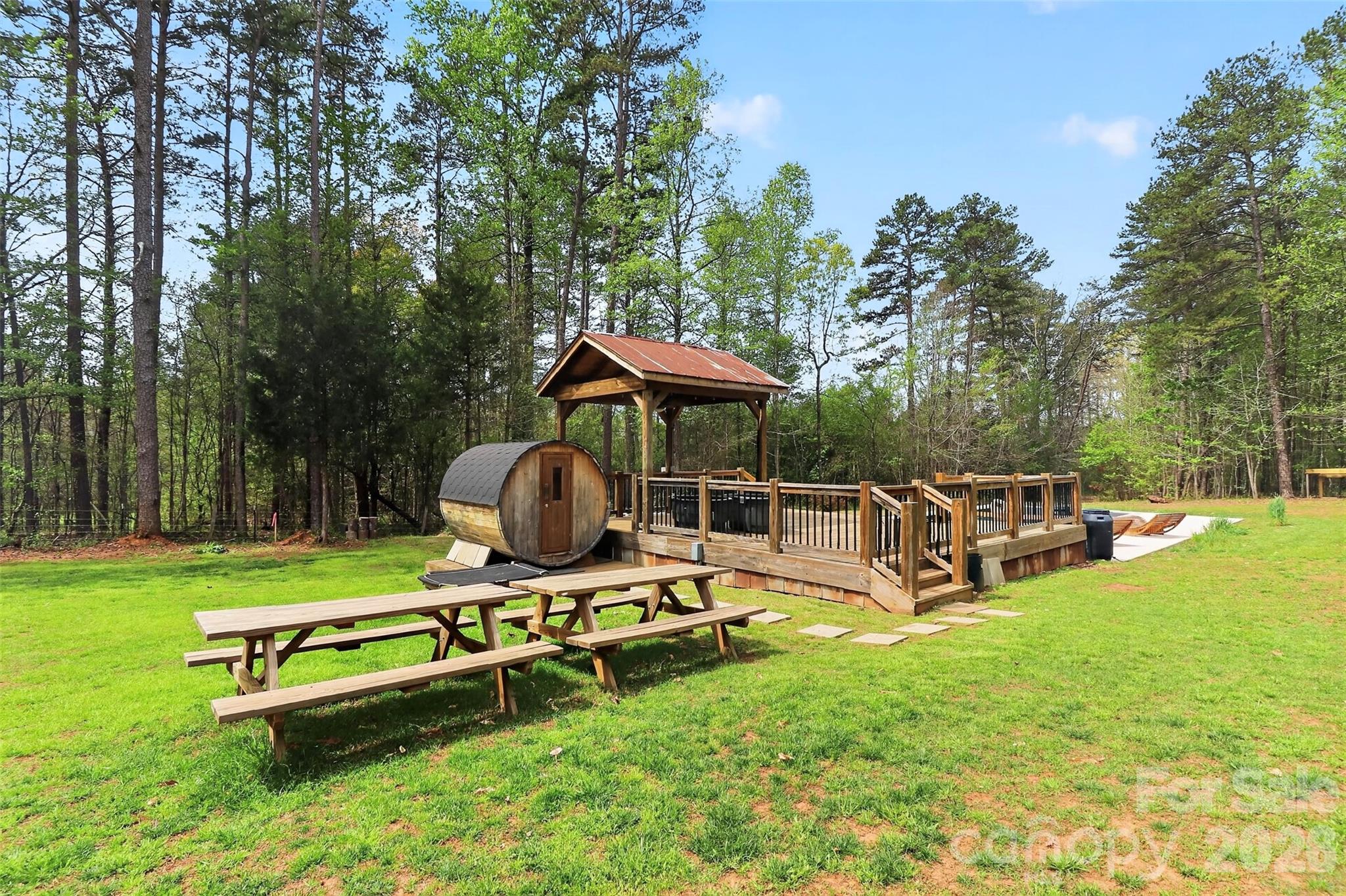 155 Amity Church Road — Iron Station